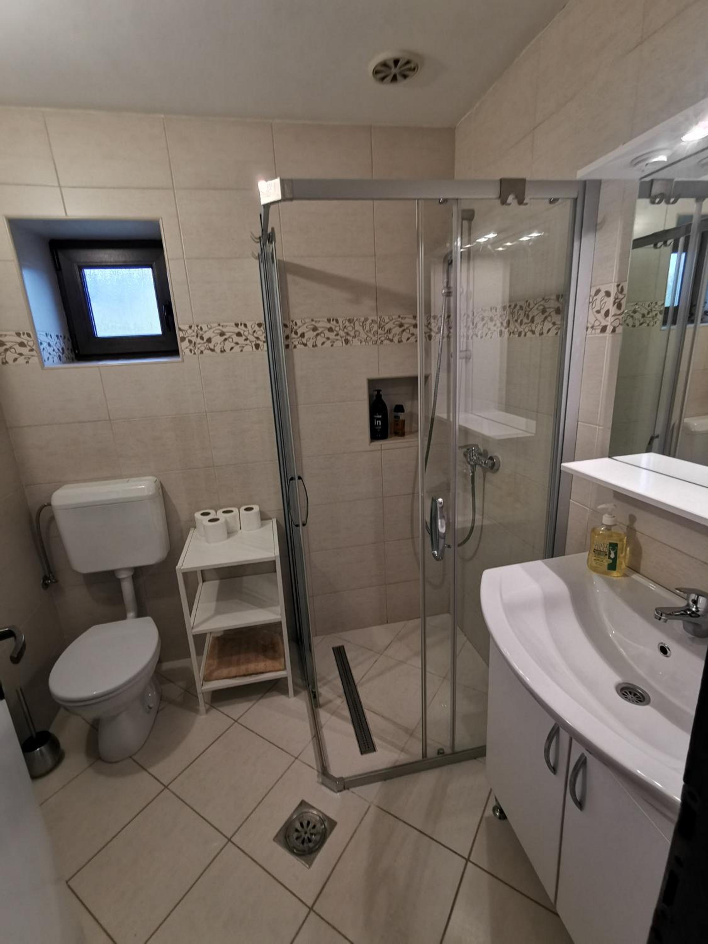 Two-Bedroom Apartment - Photo 28