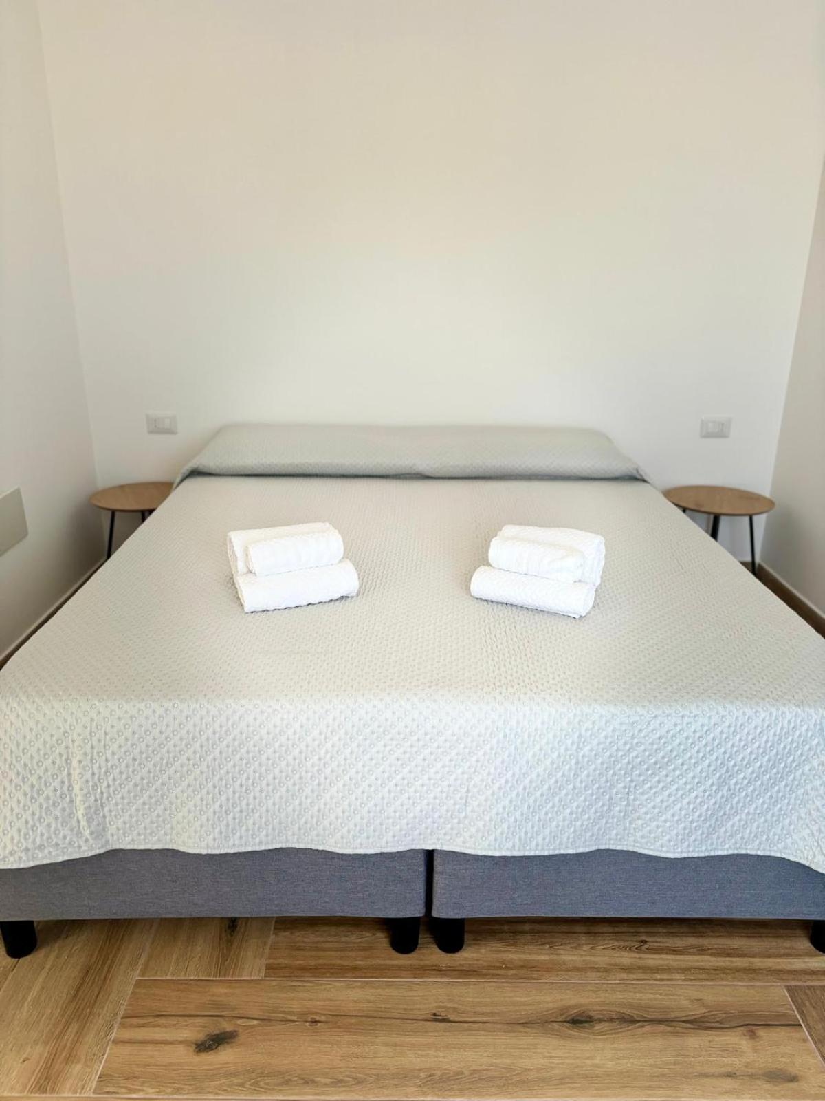 Deluxe Double Room With Extra Bed photo 2