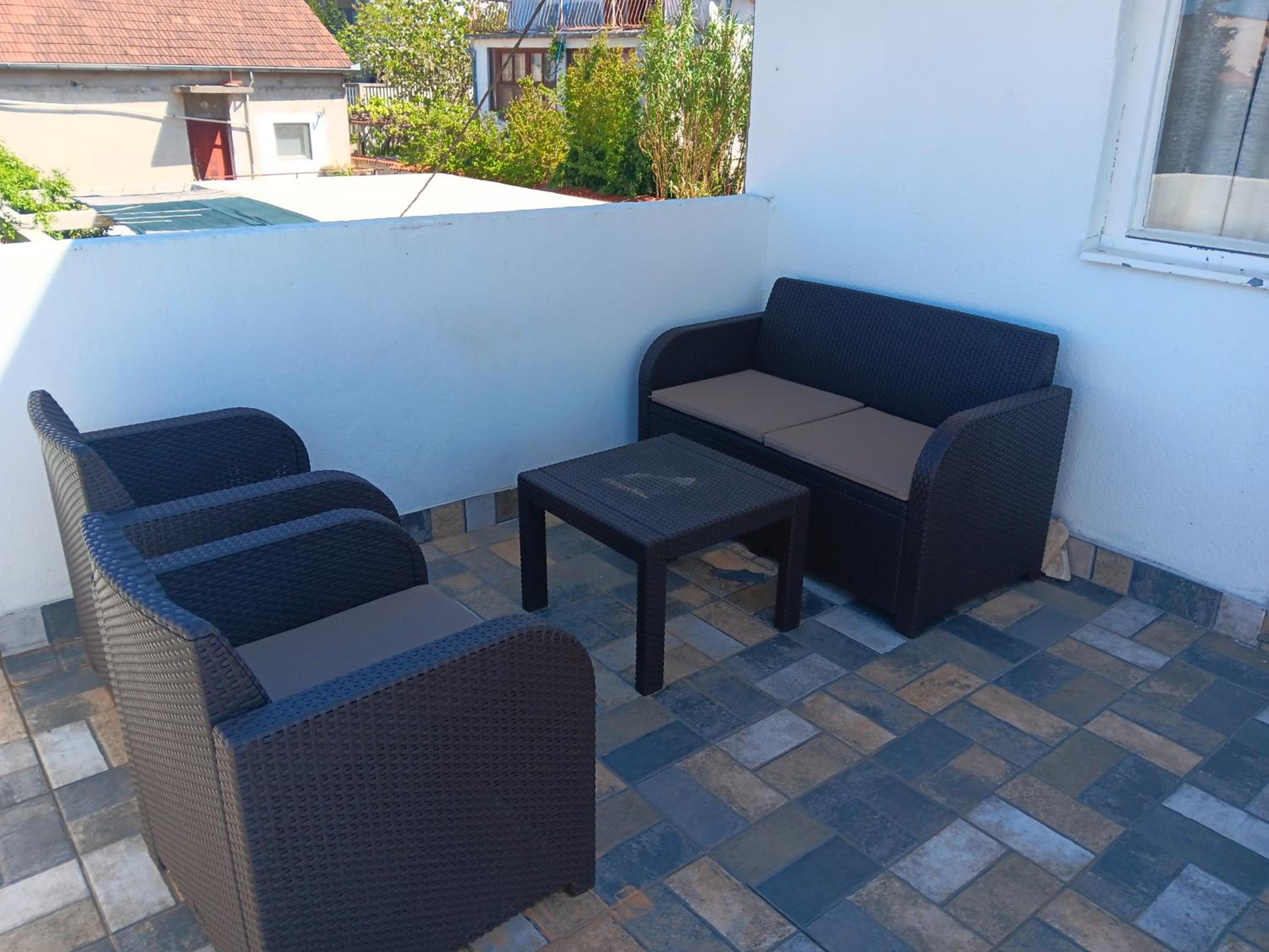Apartment with Sea View - Photo 16