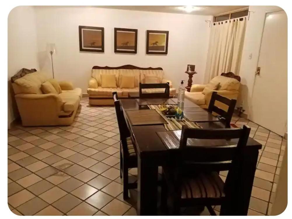 Deluxe Double or Twin Room photo 2