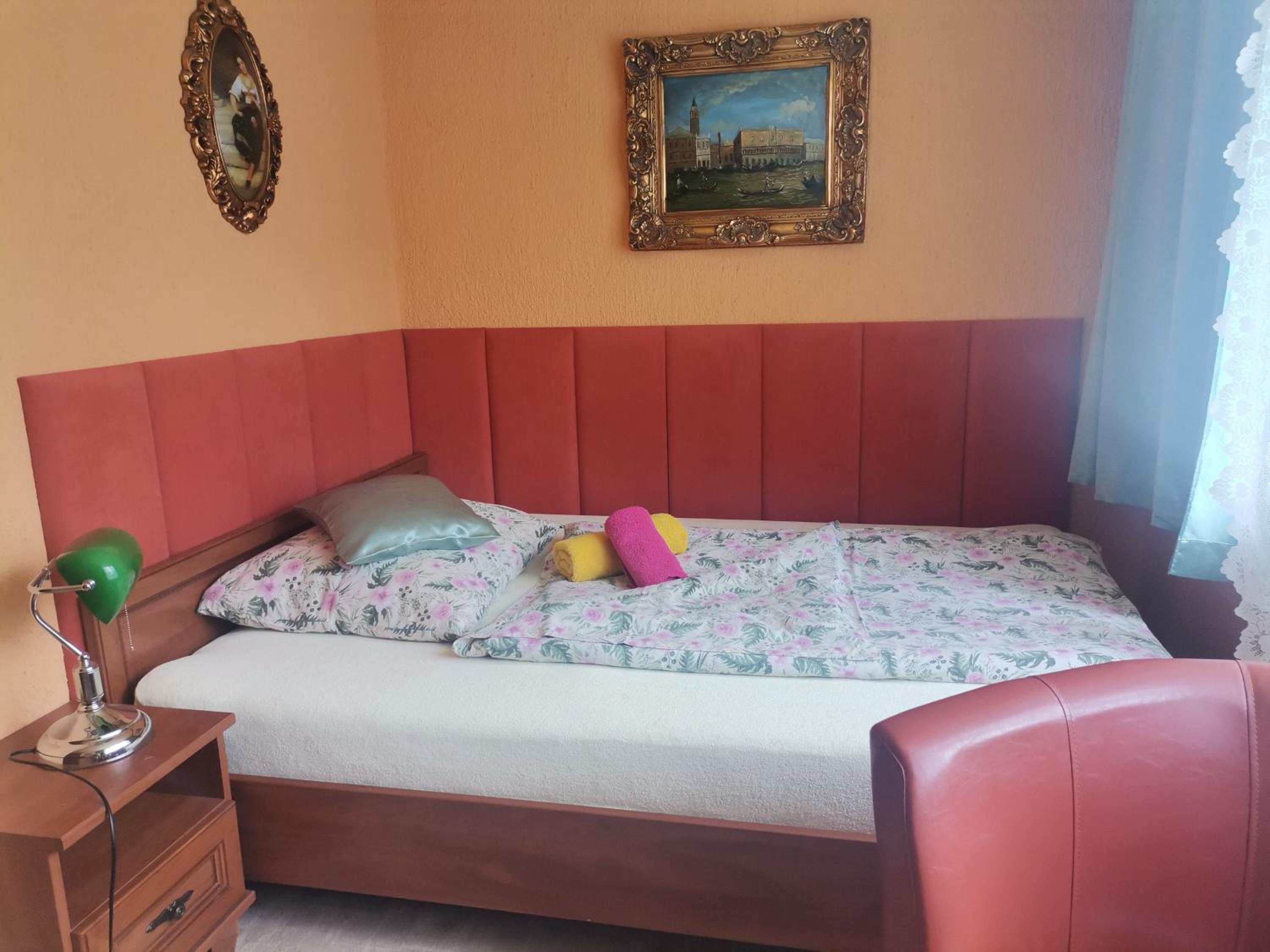 Single Room photo 1