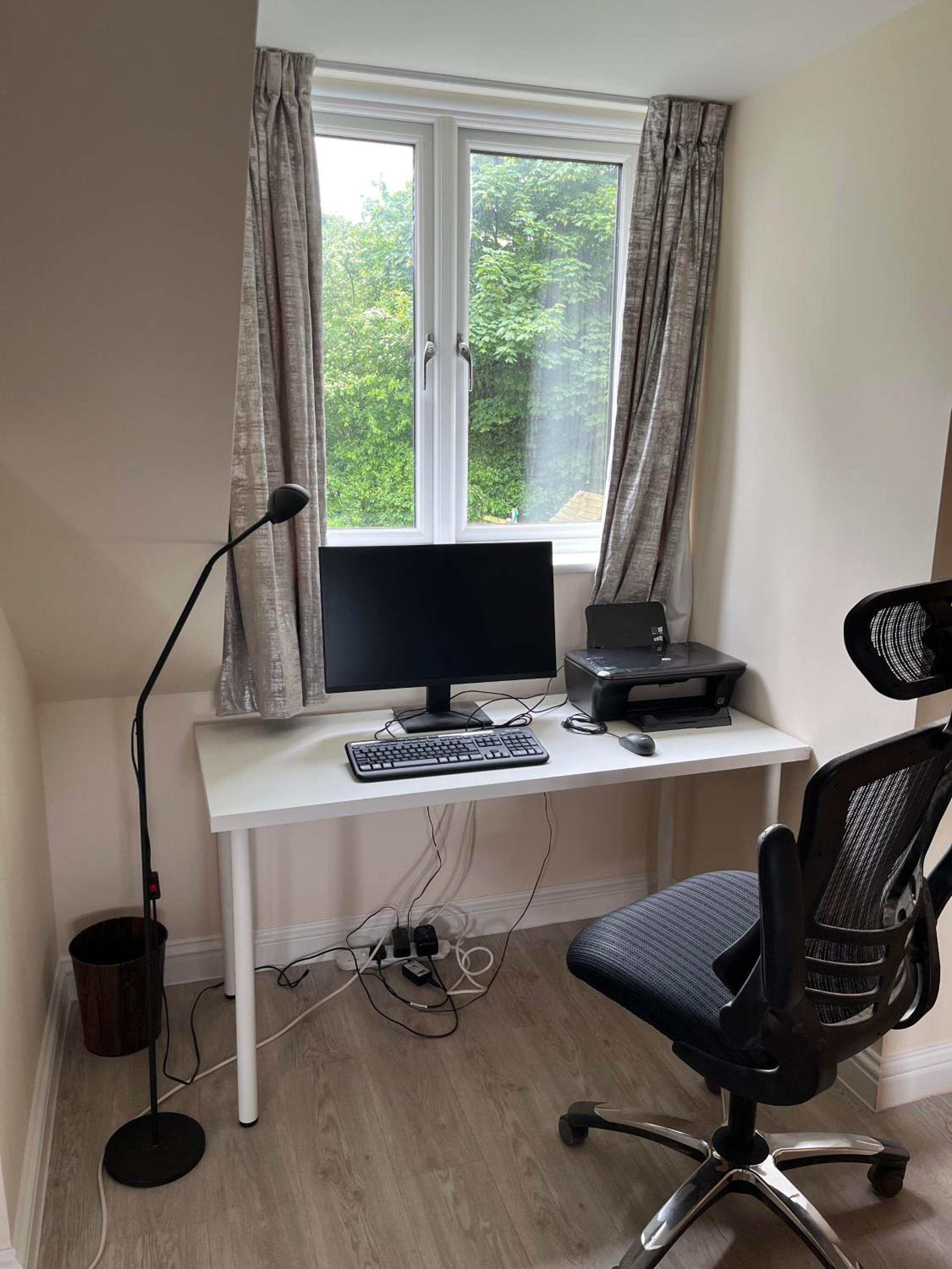 One-Bedroom Apartment photo 3