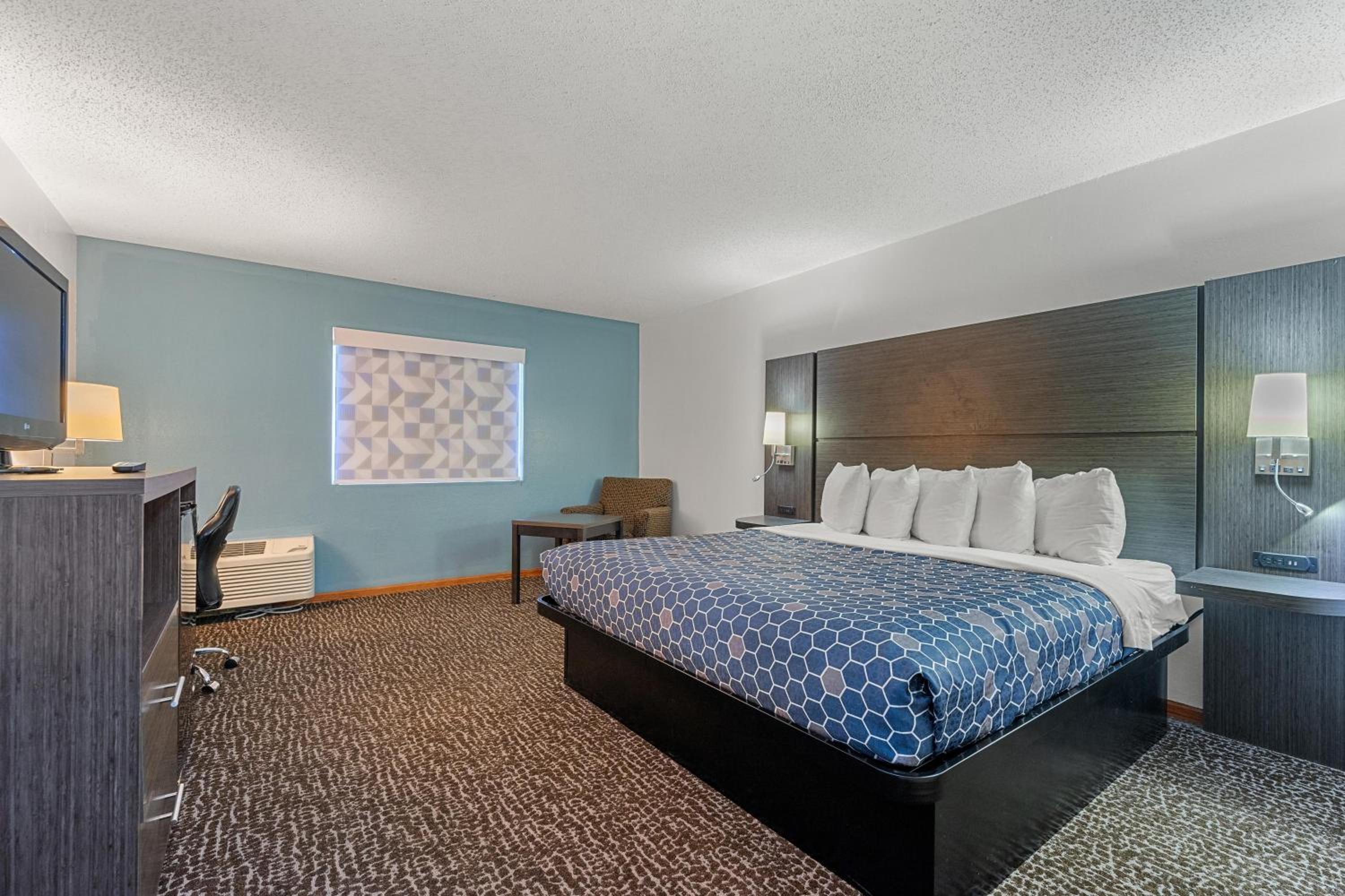 Superior King Room - Photo 5