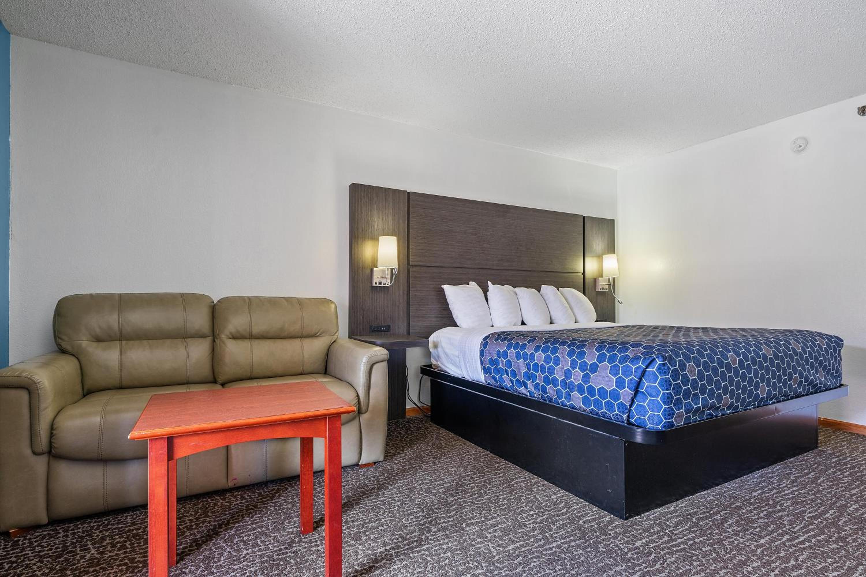 Superior King Room - Photo 6