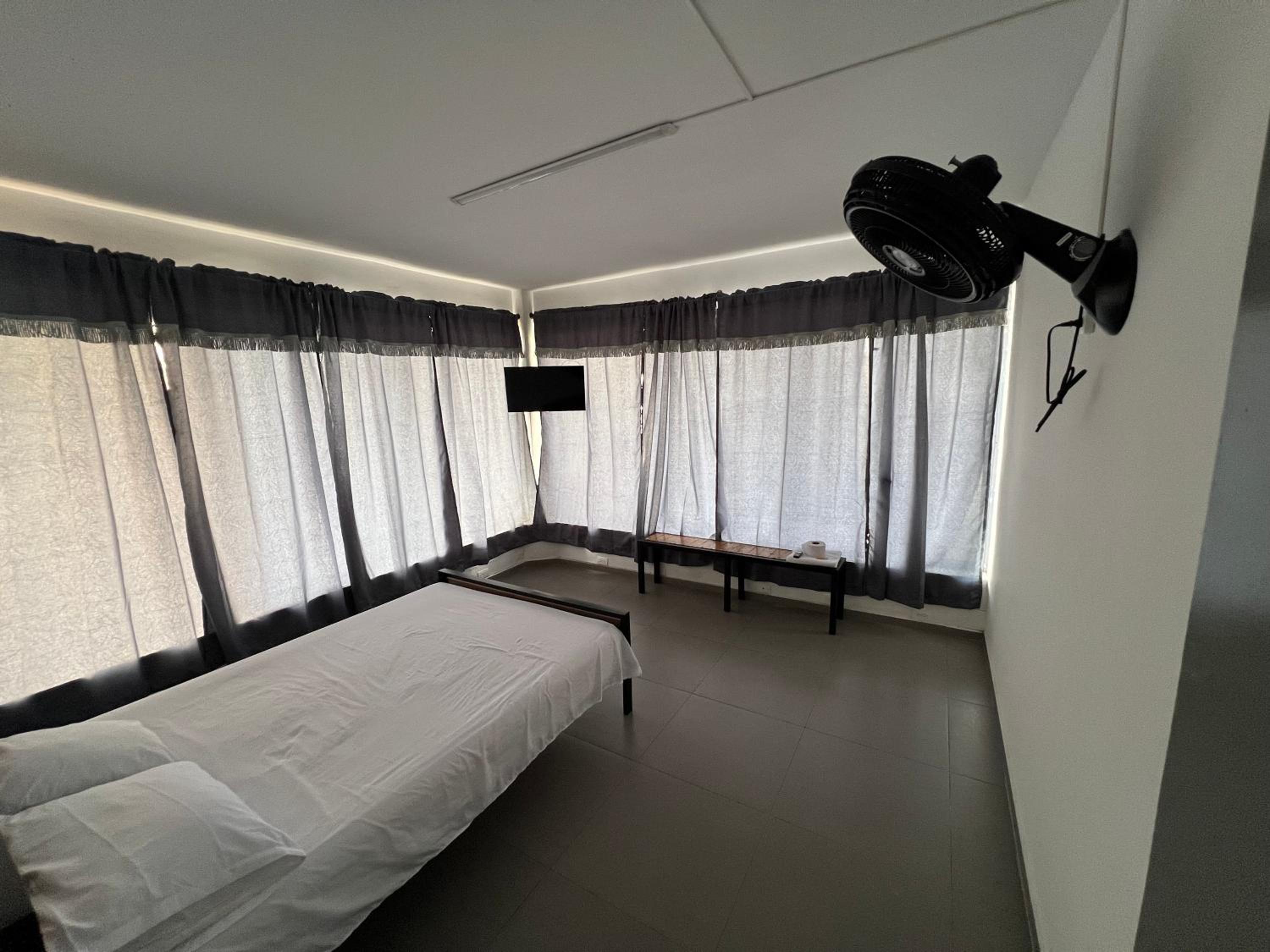 Double Room with Shared Bathroom photo 1