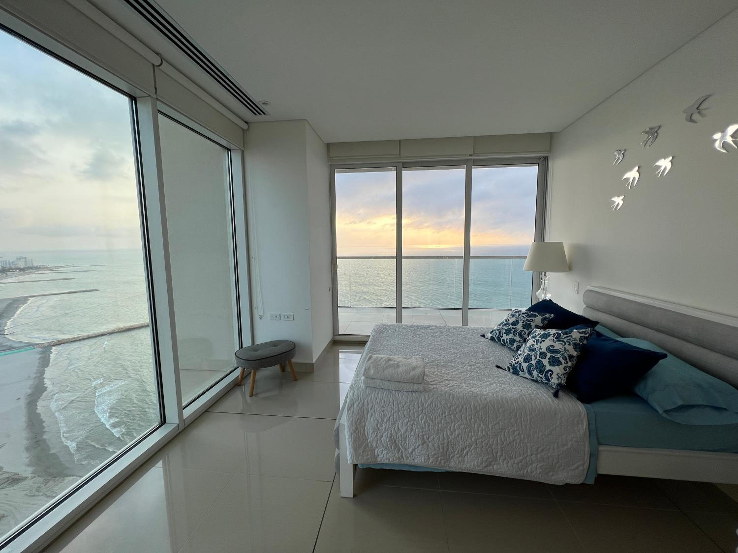 Three-Bedroom Deluxe Apartment