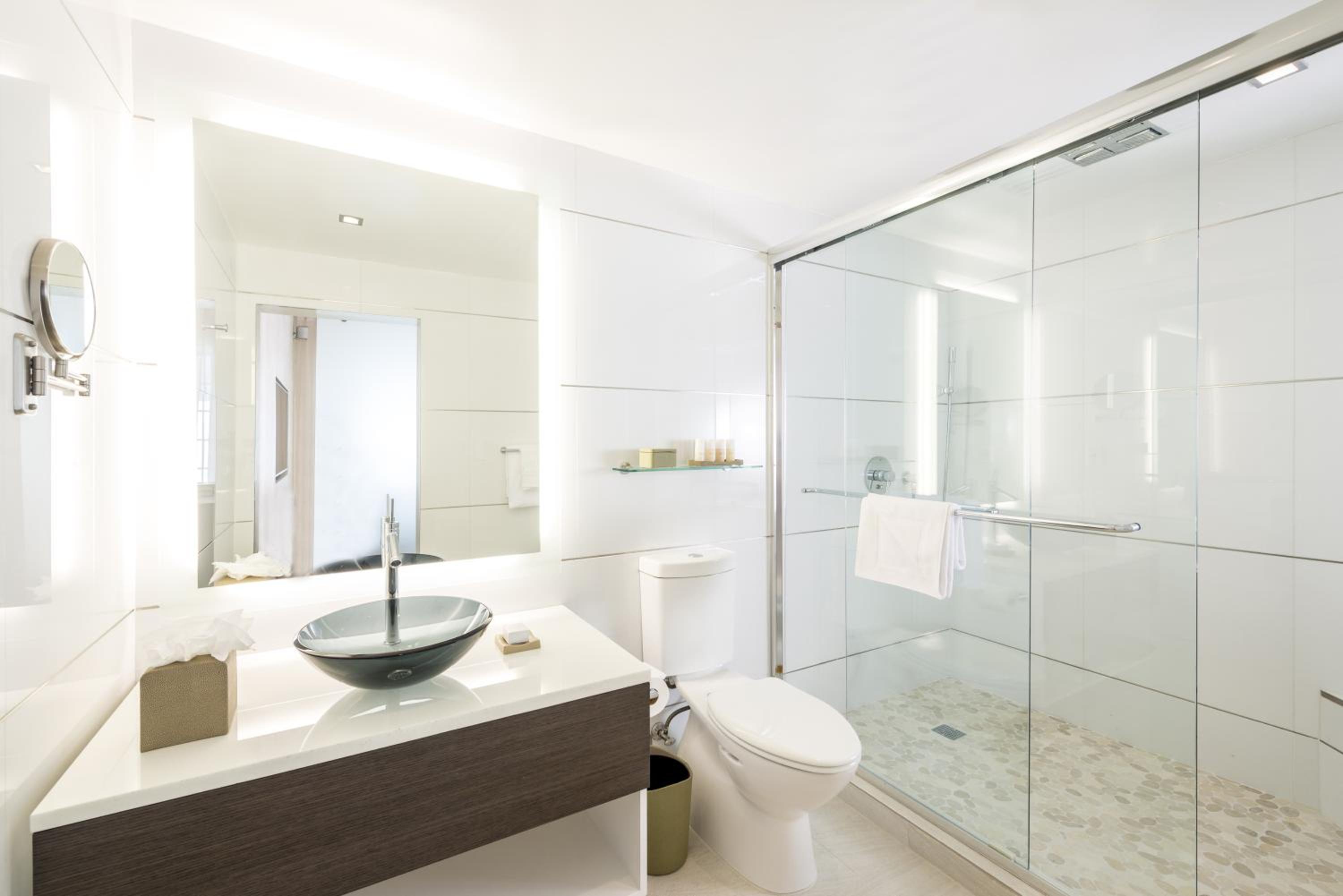 Superior Deluxe Suite - Photo 14