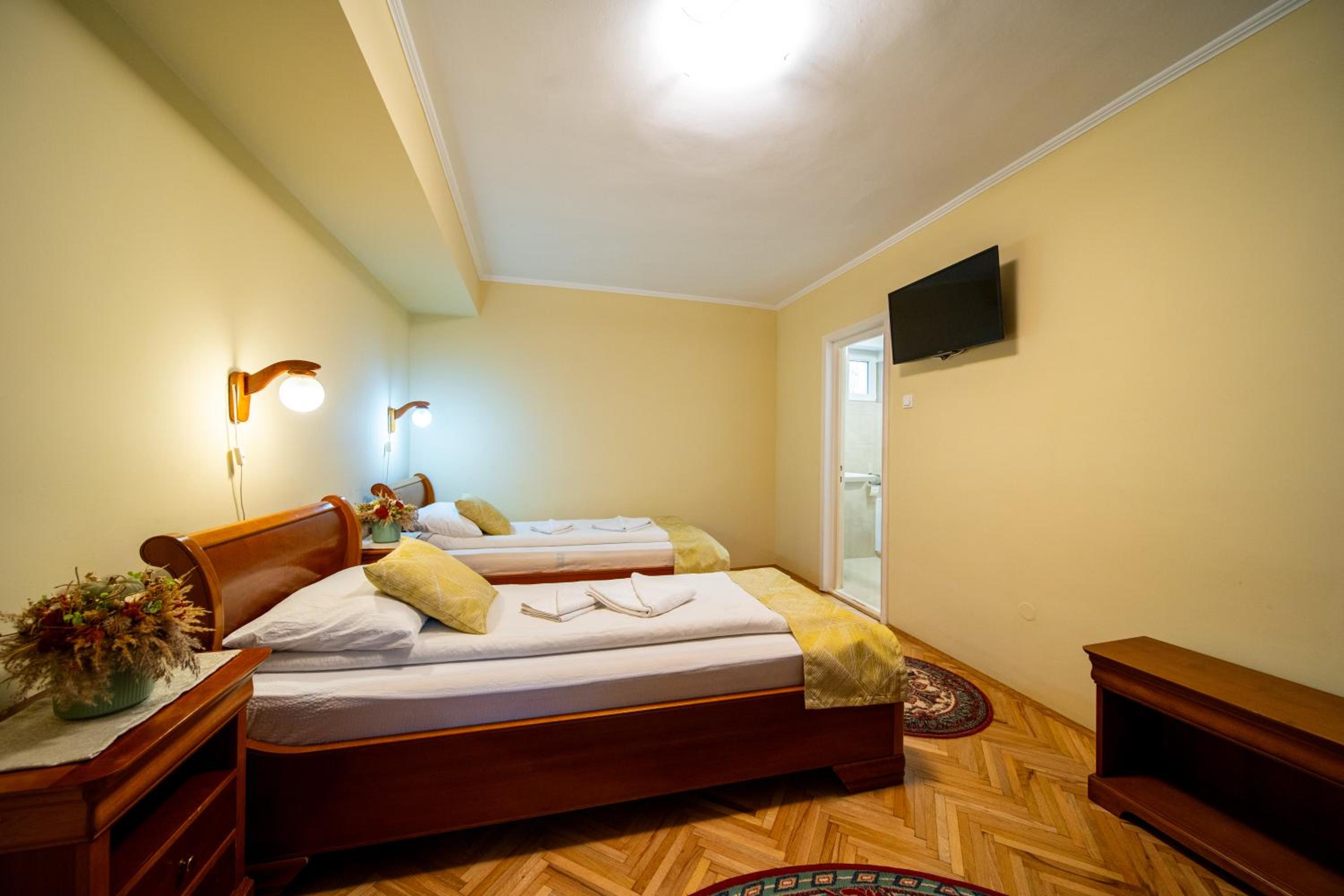 Twin Room photo 2