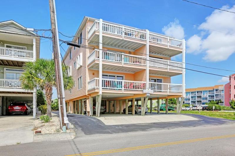 Two-Bedroom Apartment with Ocean View photo 2
