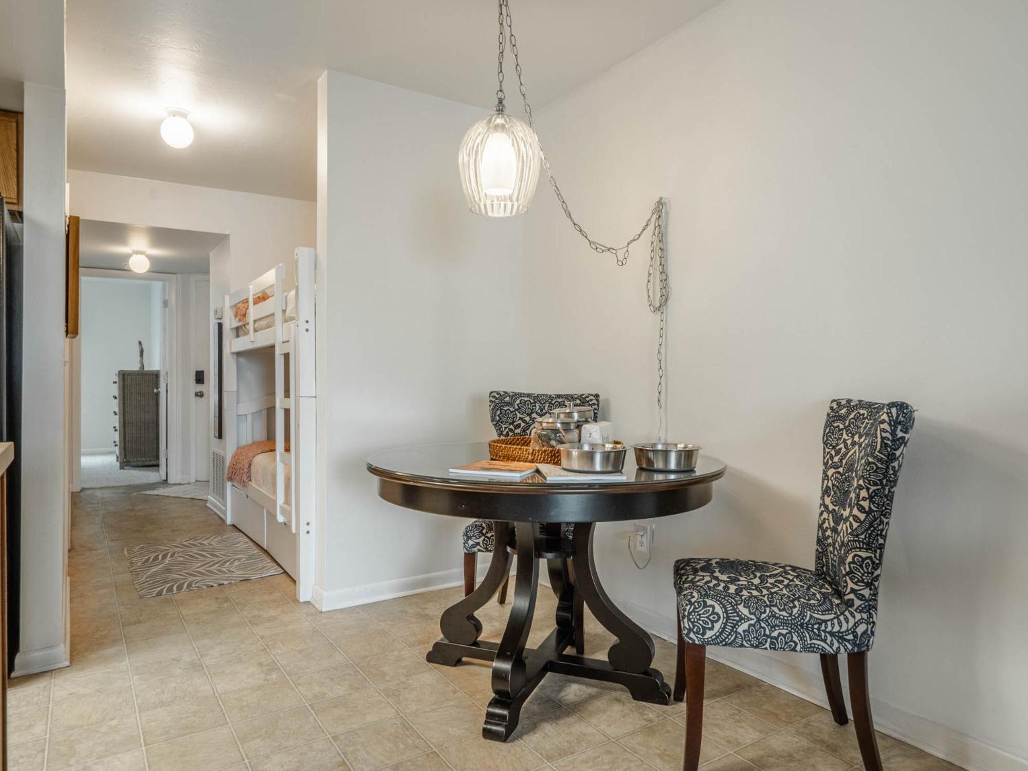One-Bedroom Apartment with Ocean View photo 3