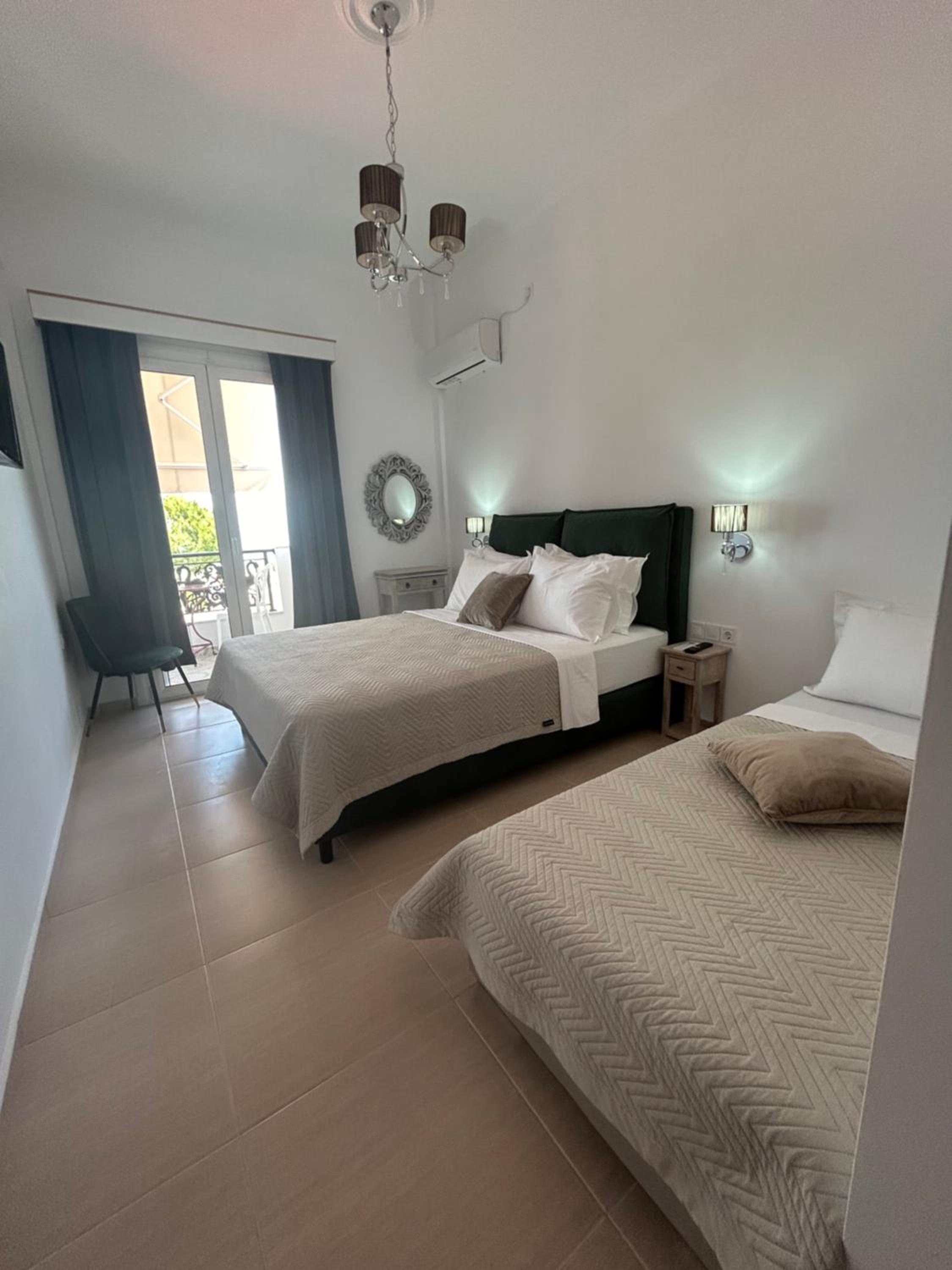 Triple Room with Sea View