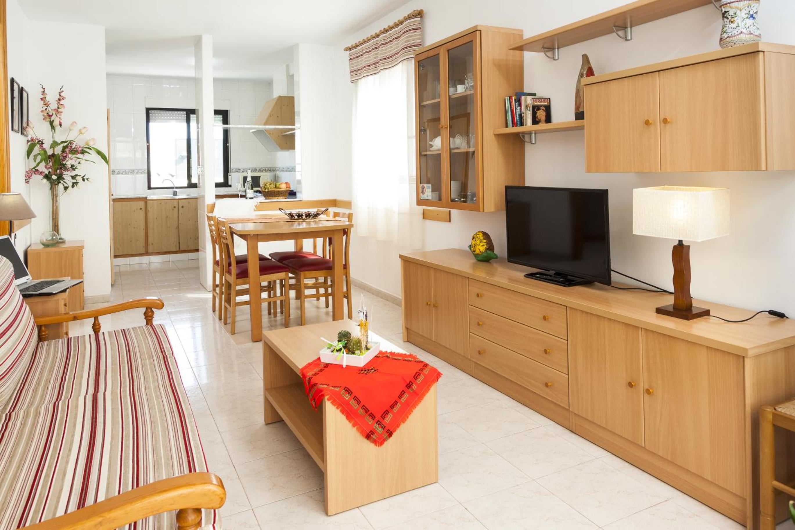 Apartamento de Dos Habitaciones Superior con Estacionamiento (4 adultos + 2 niños)