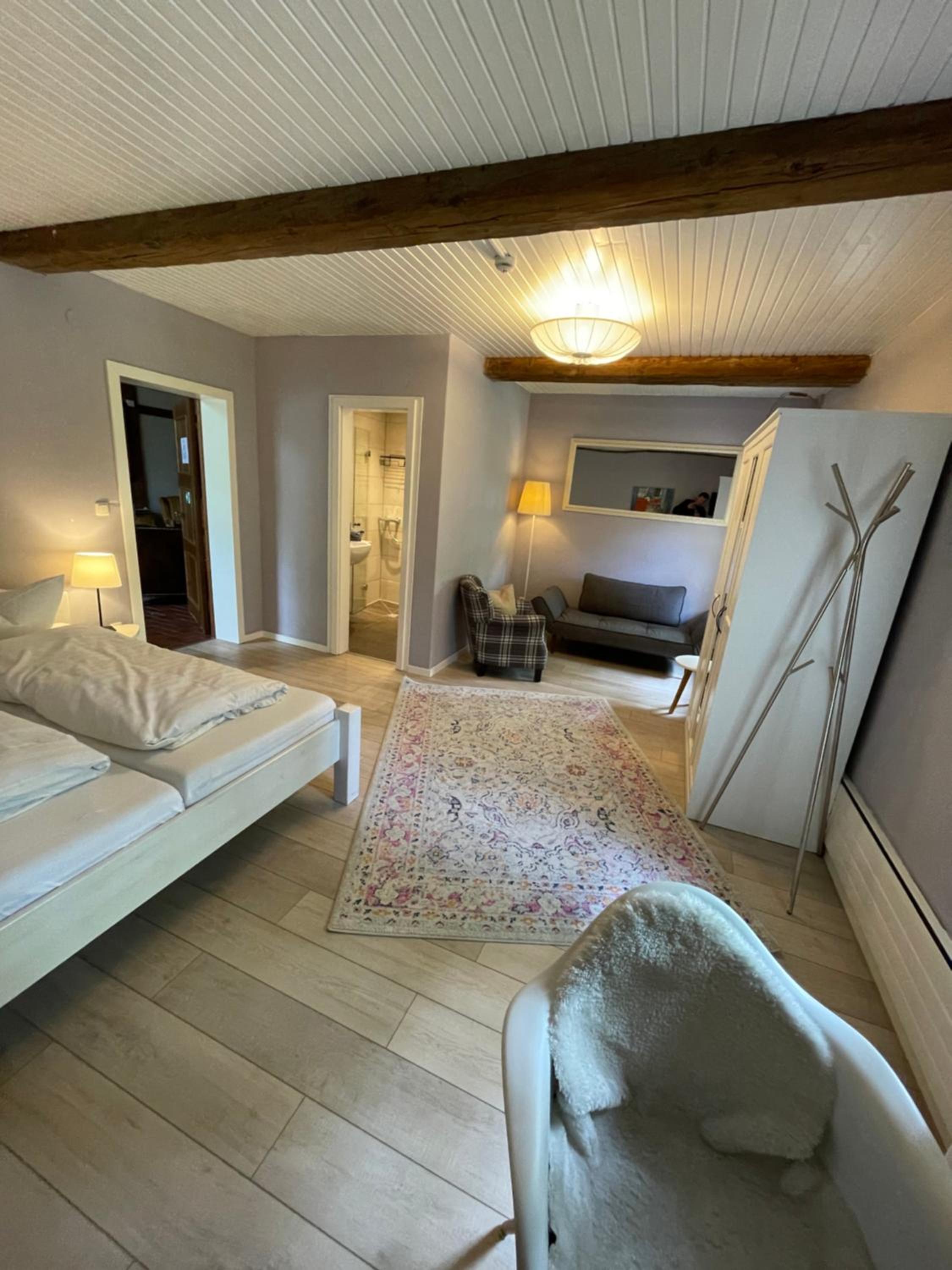 Triple Room photo 2