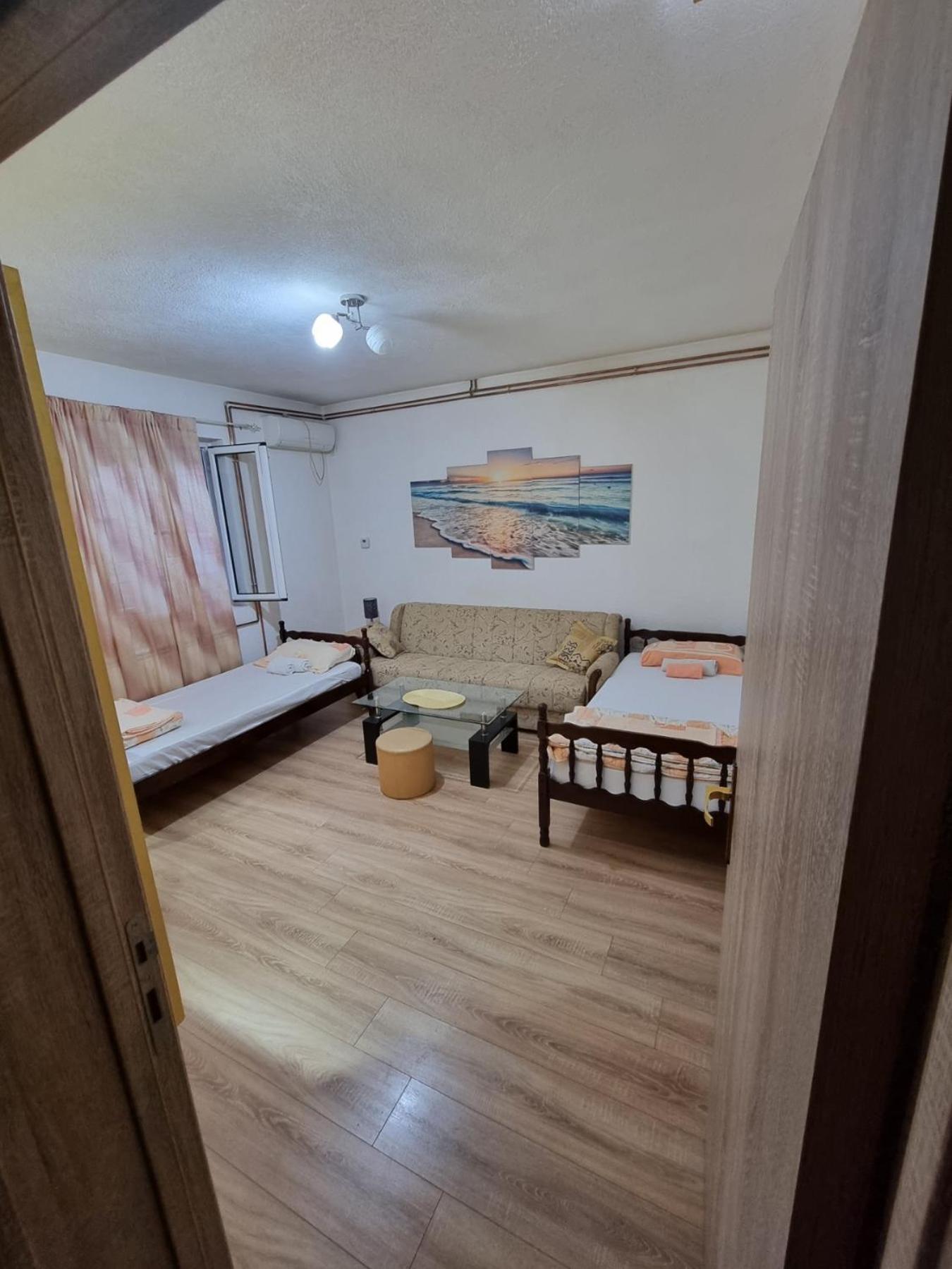 Twin Room with Shared Bathroom