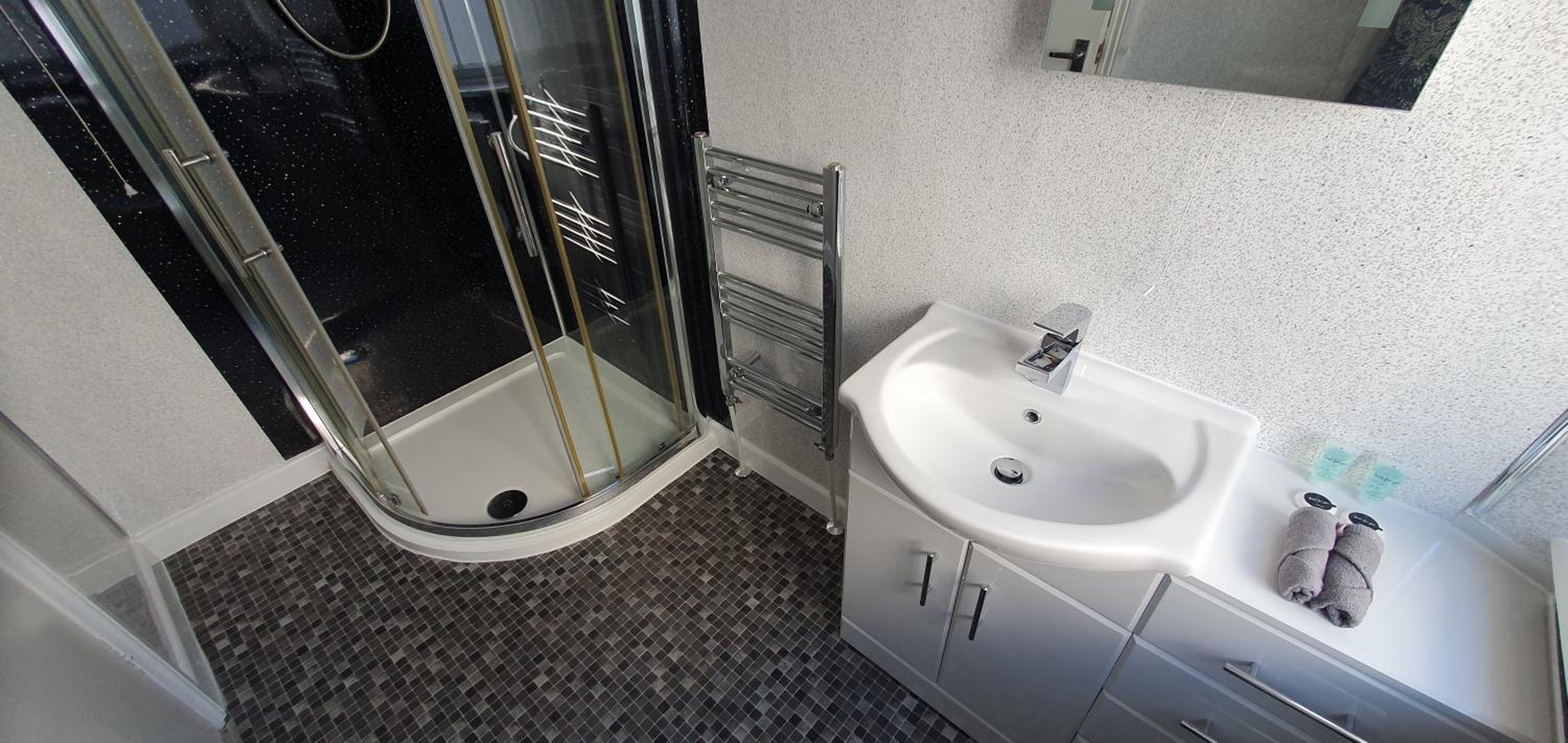 Budget Double Room photo 2