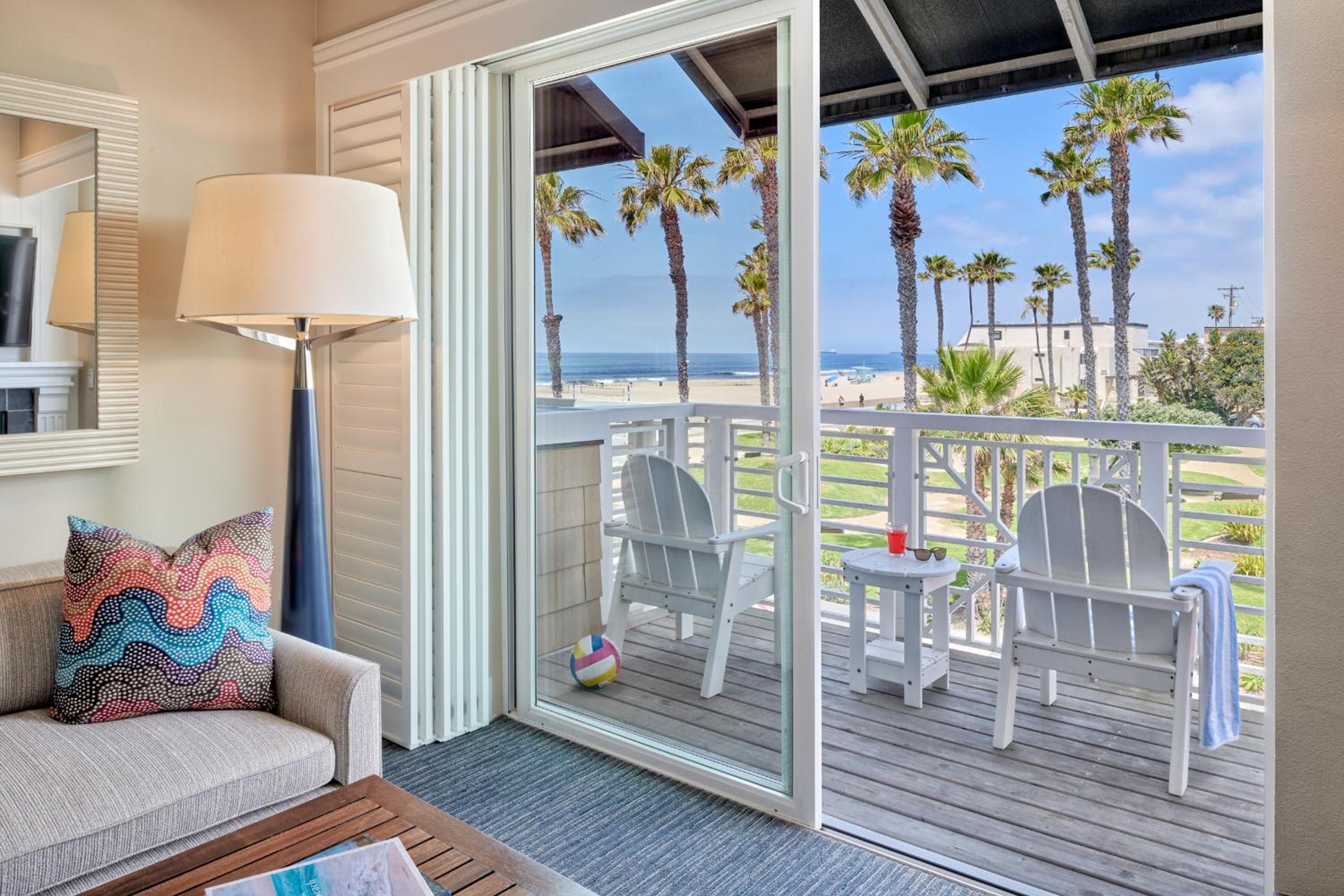 Ocean View Suite - Photo 7