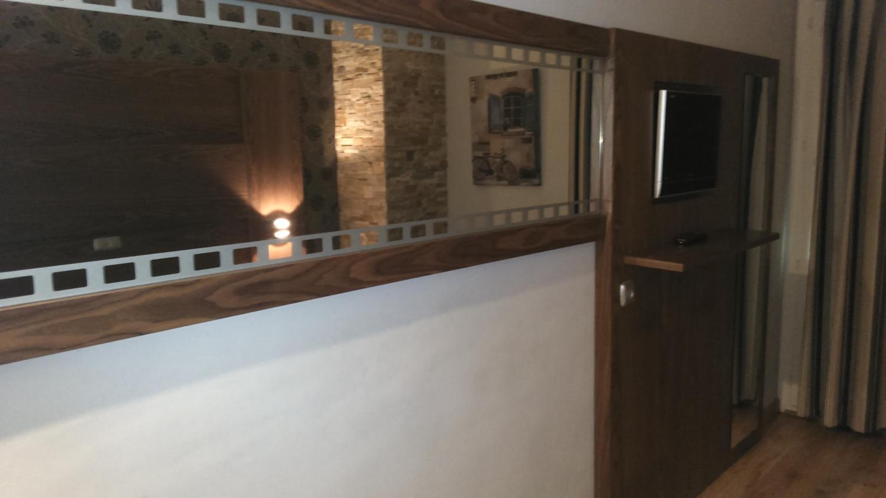 Double or Twin Room photo 3