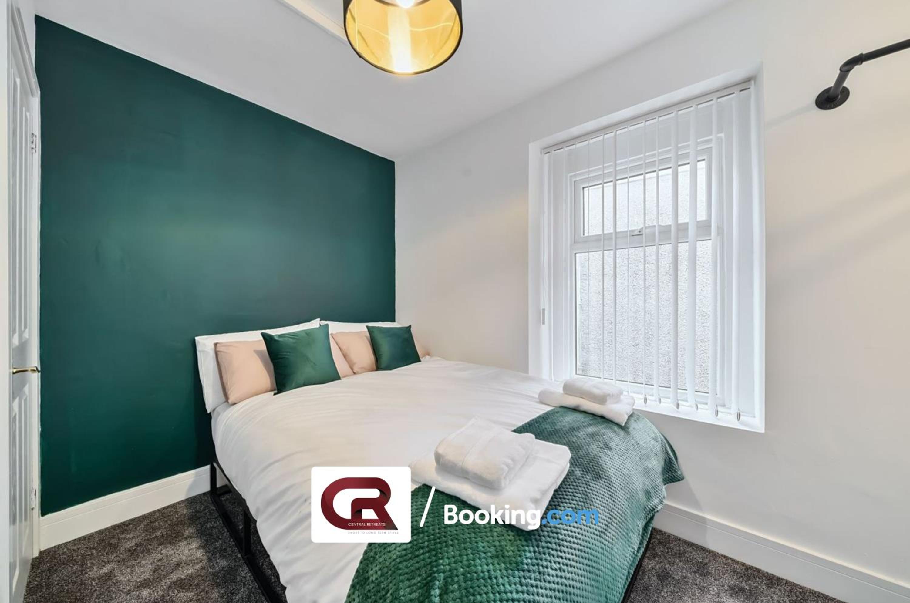 Four-Bedroom House photo 2