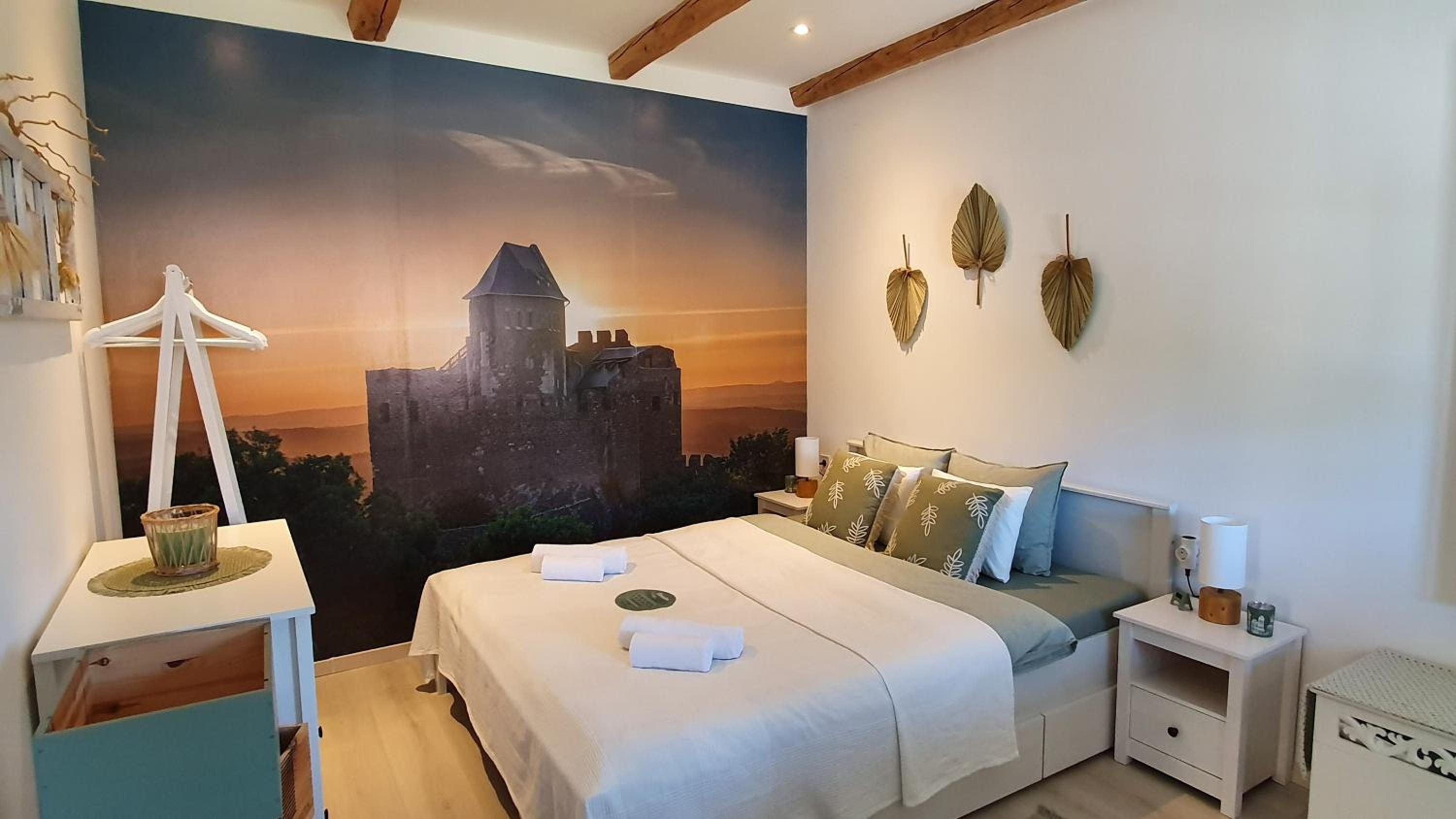 One-Bedroom Apartment with Terrace photo 1