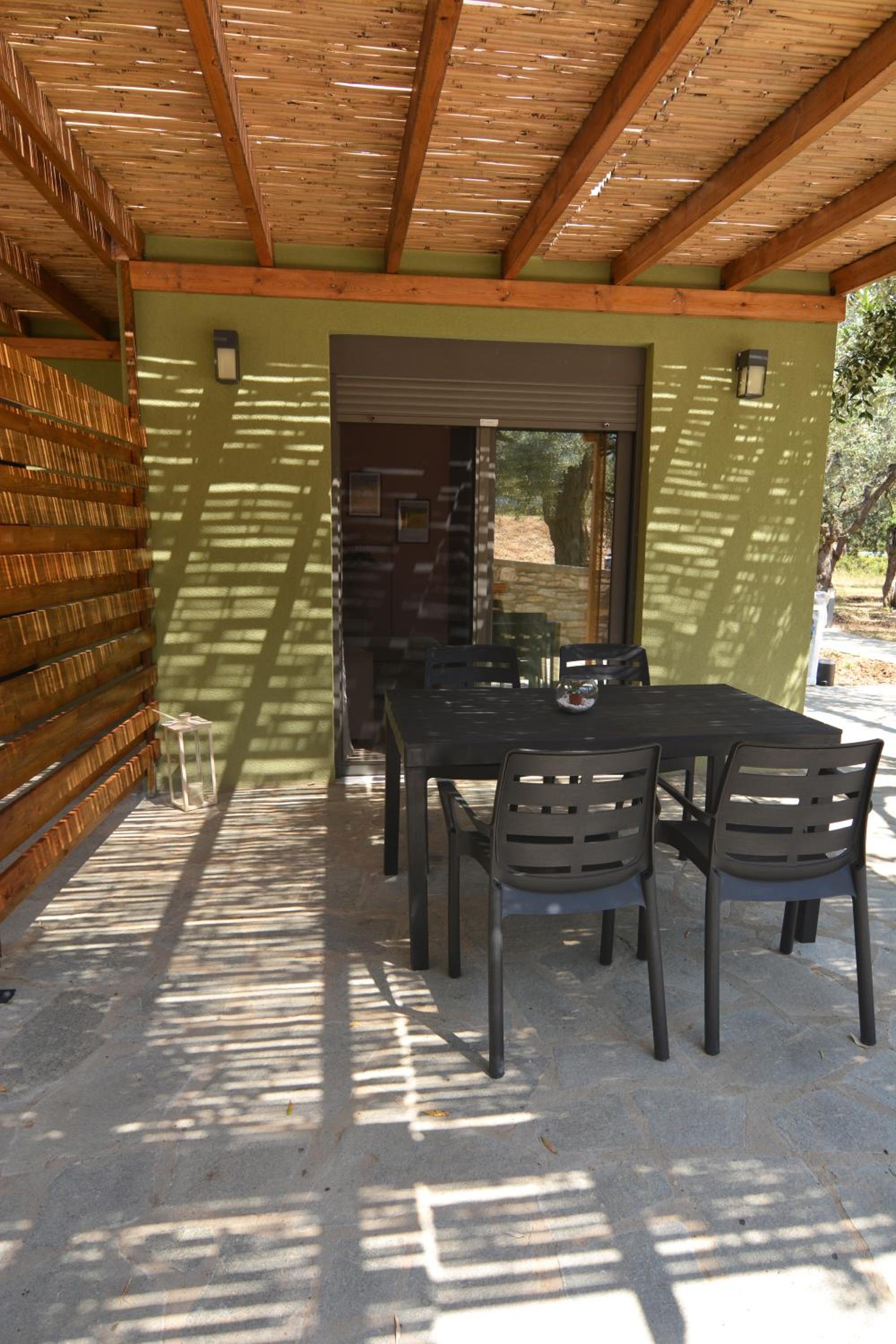 Triple Room with Garden View photo 3