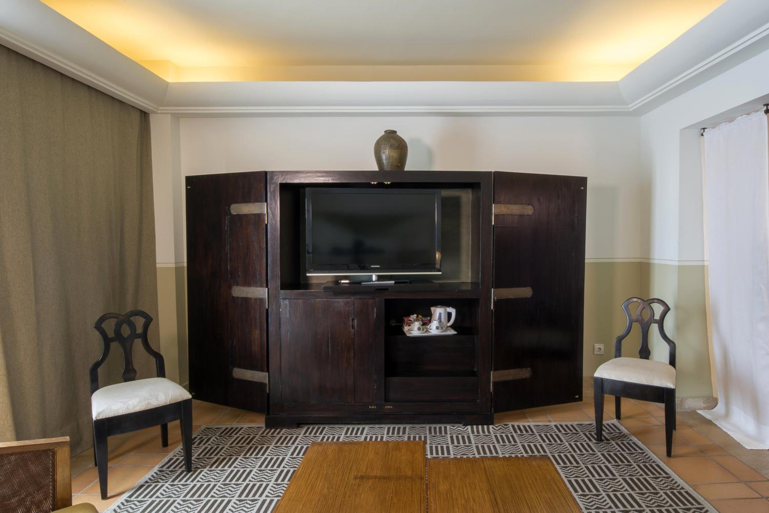 Junior Suite with Terrace and Ocean View ( 2 Adults)