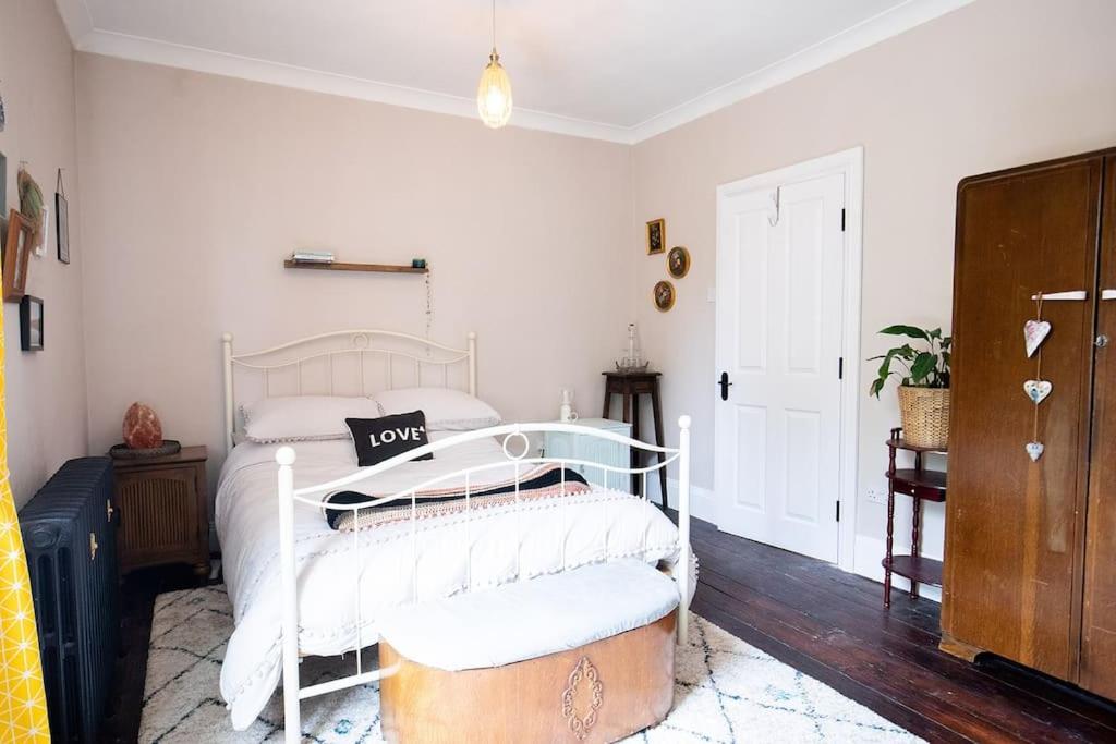 Two-Bedroom House photo 2