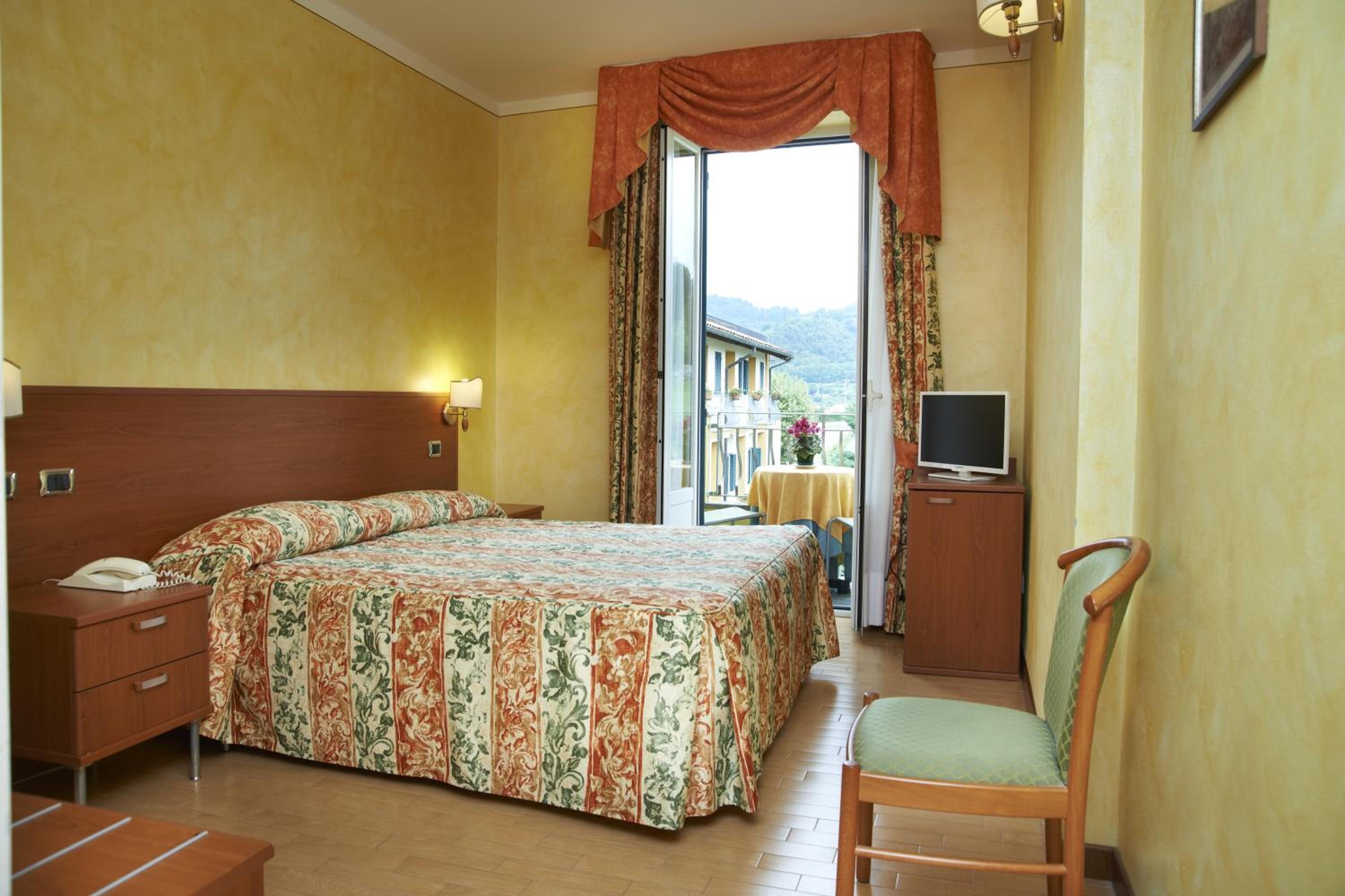Standard Quadruple Room photo 1