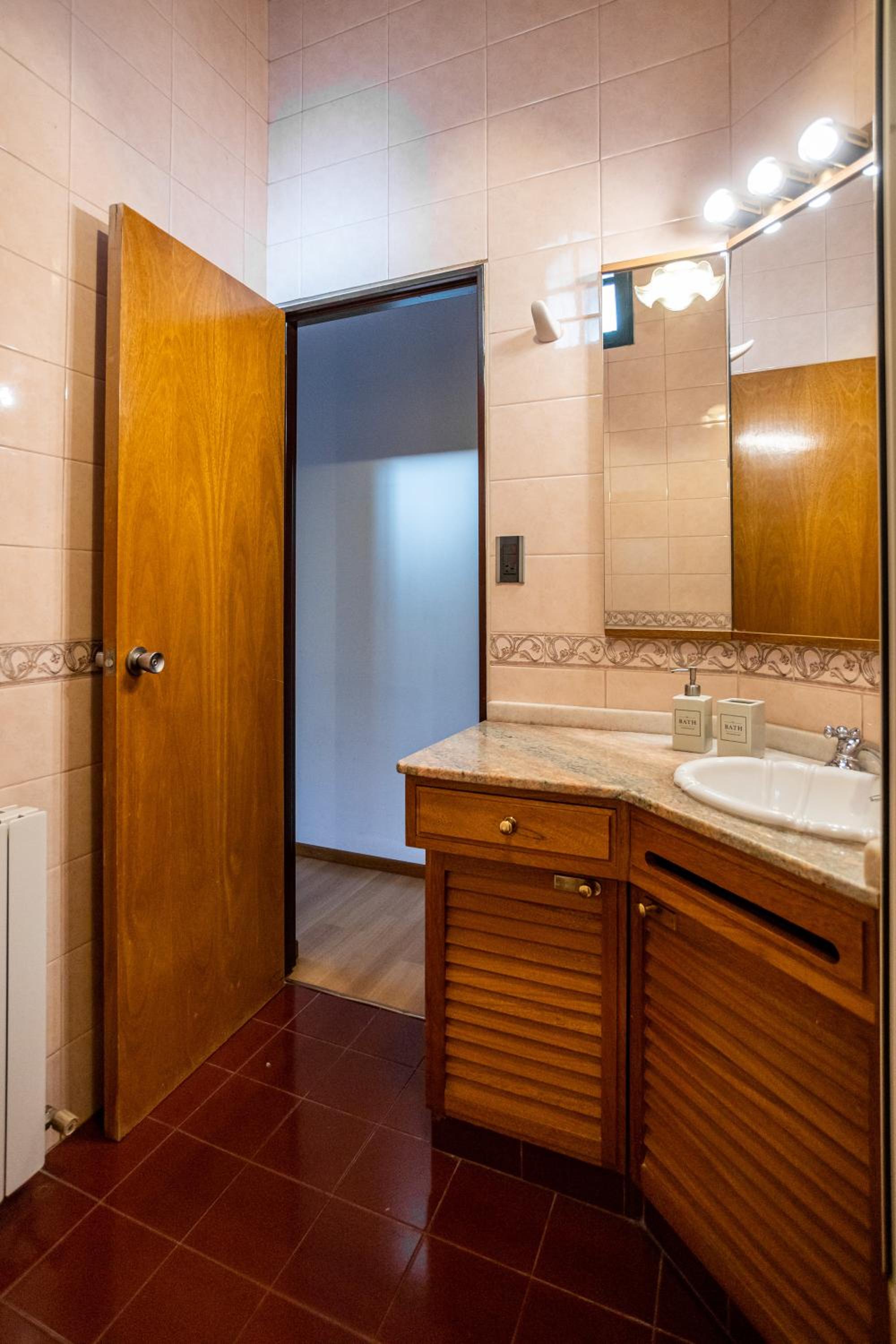 Deluxe Double or Twin Room with Balcony photo 2