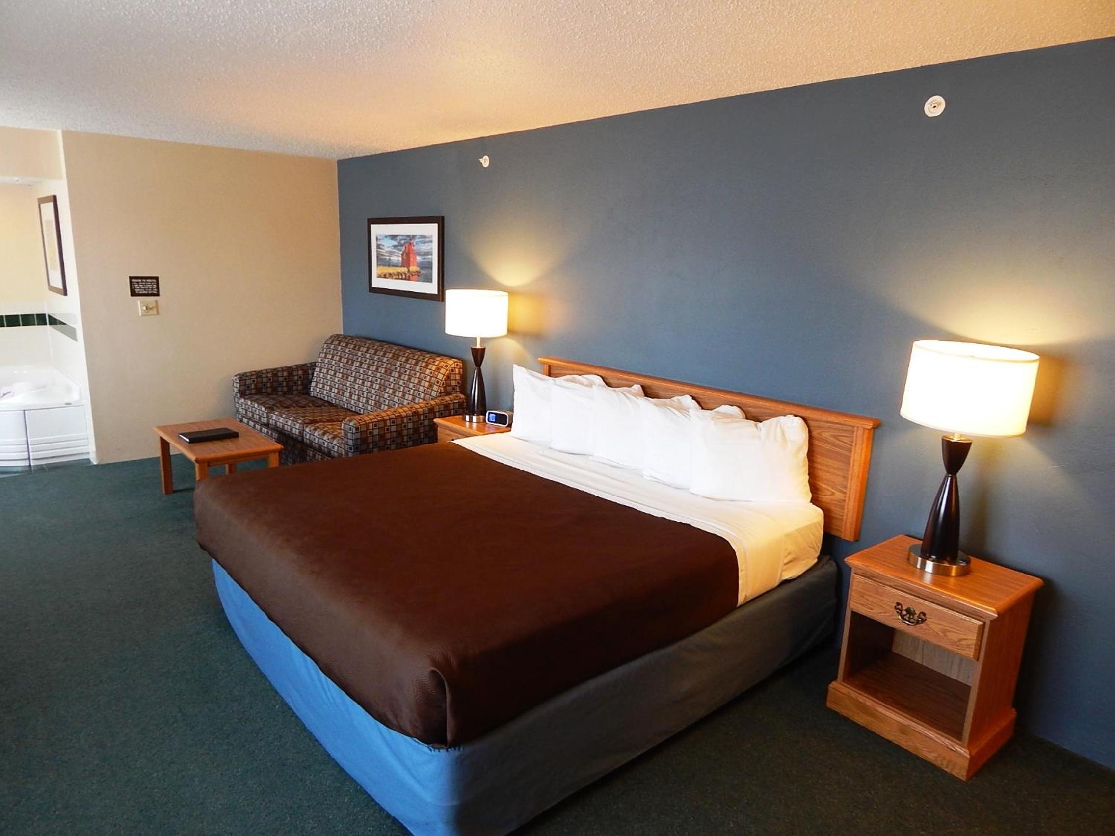 Premier King Suite - Non-Smoking photo 1