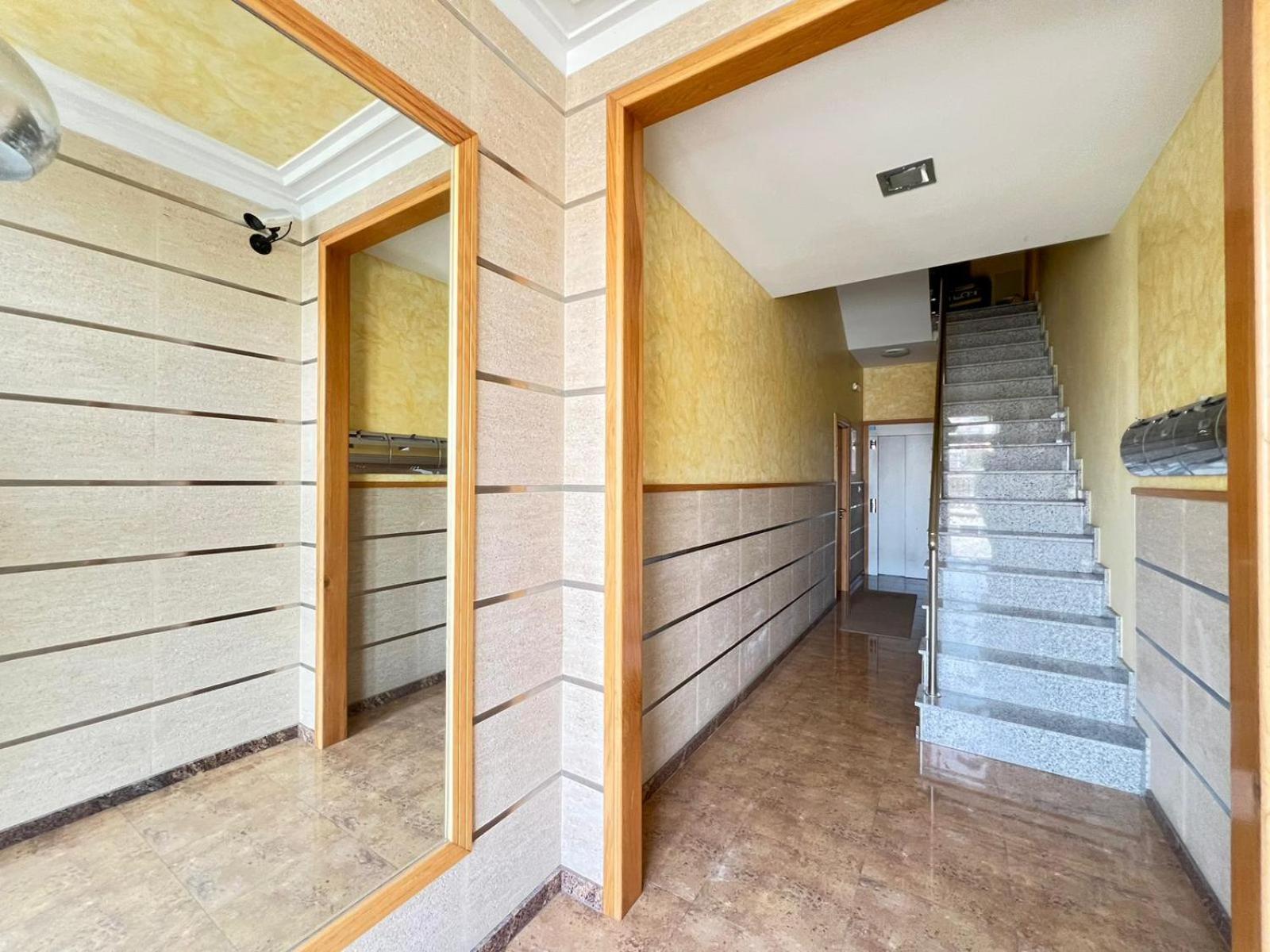 Three-Bedroom Apartment With Sea View photo 2
