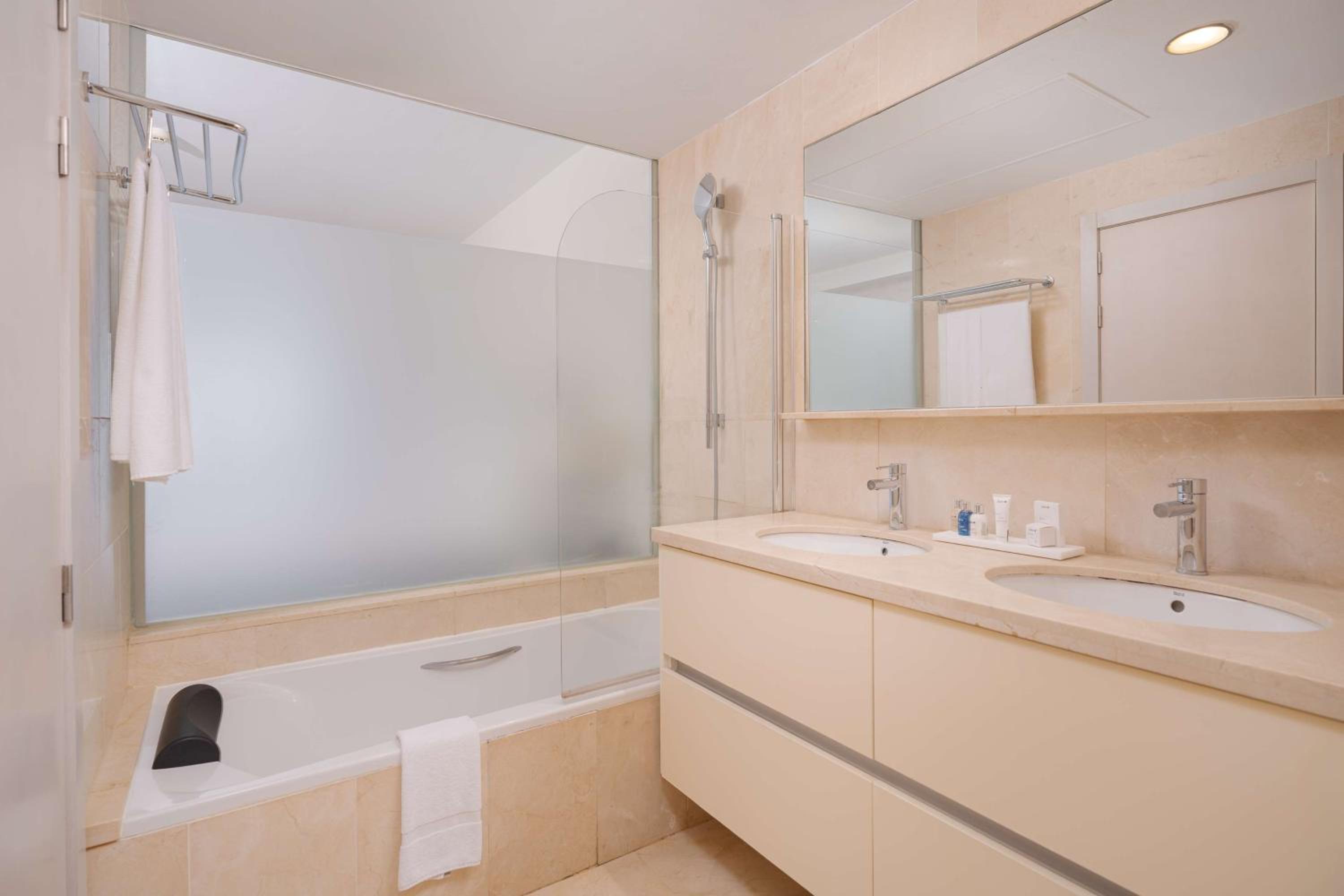 Premium Room with Sea View