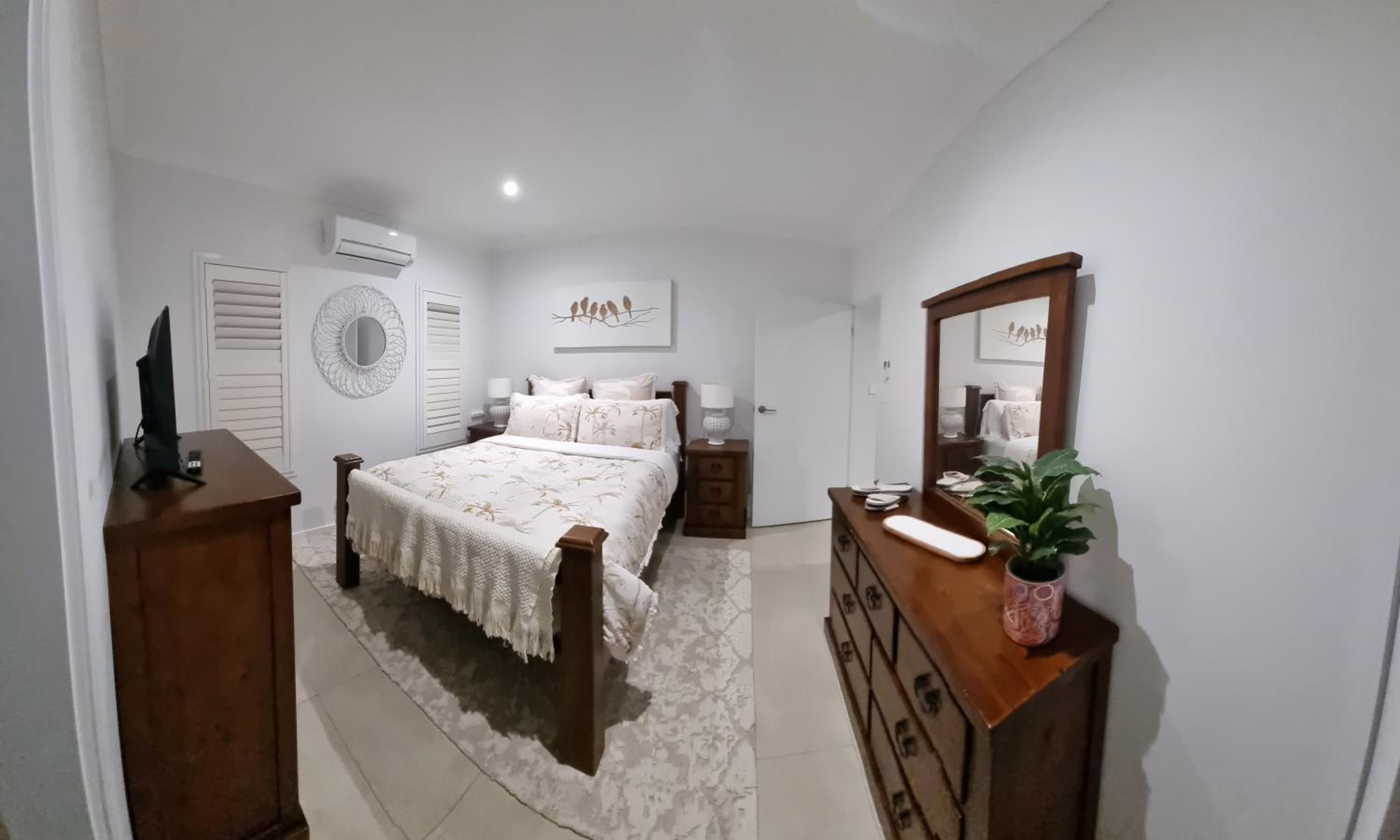 Deluxe Queen Room photo 2
