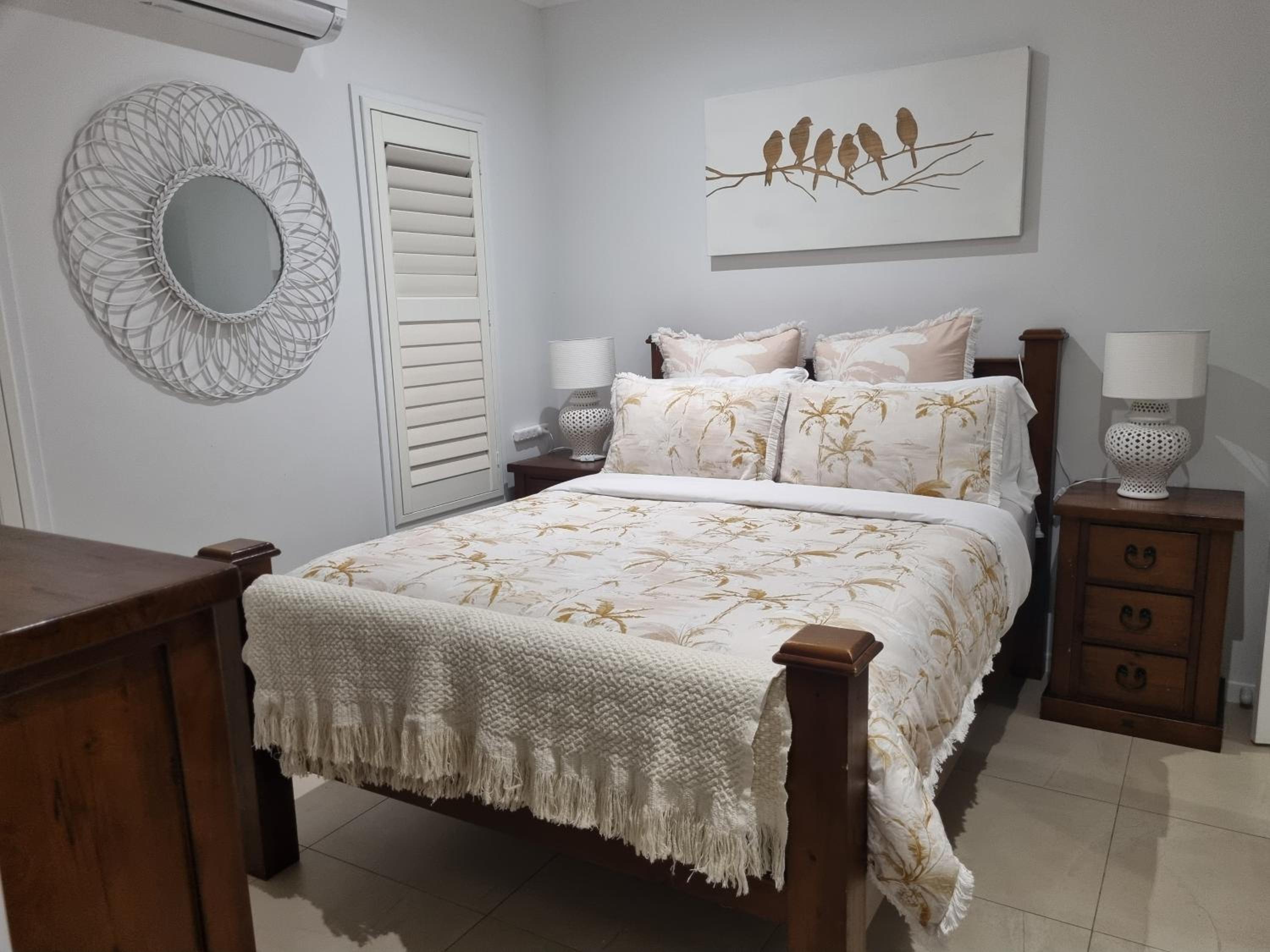 Deluxe Queen Room photo 3