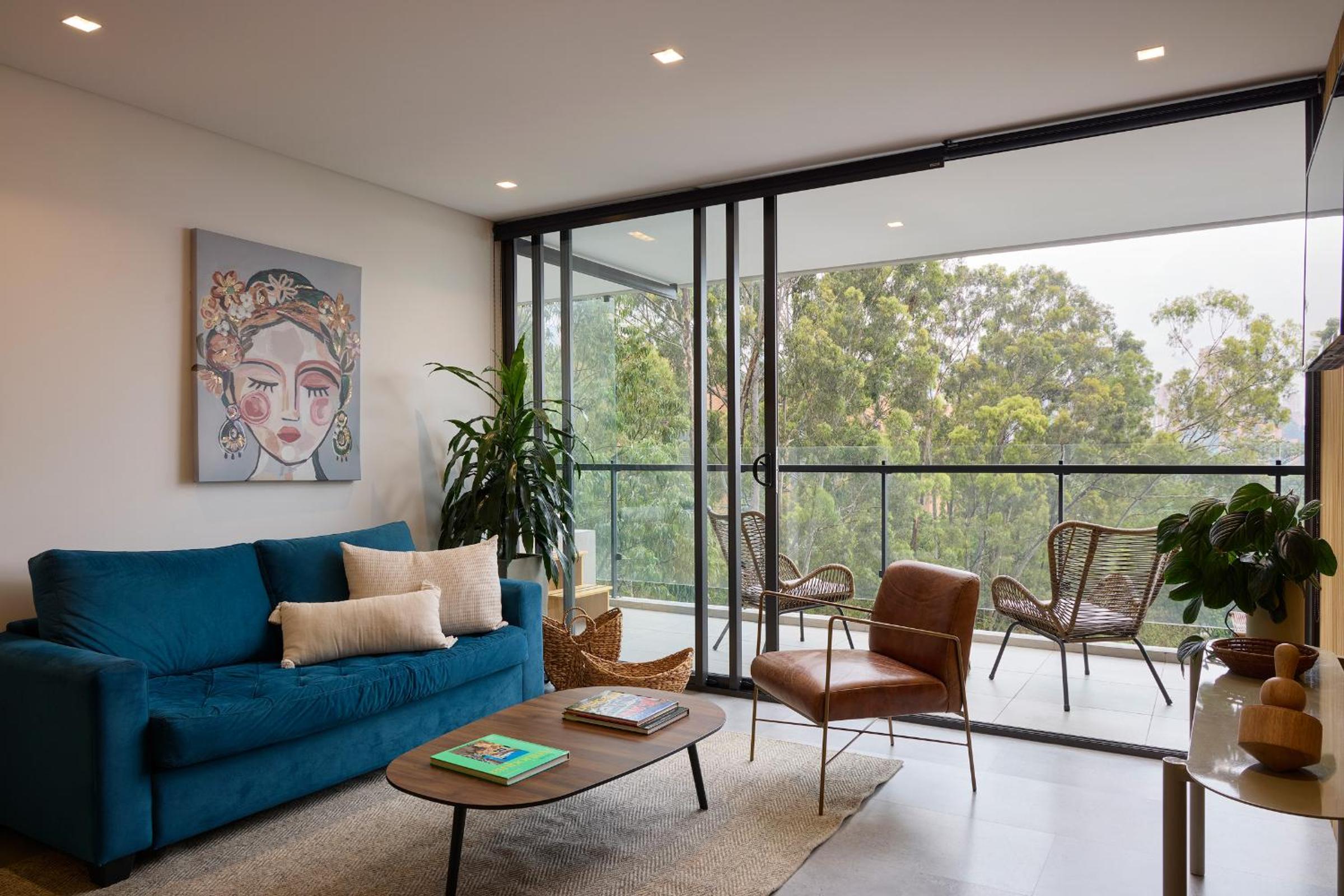 Apartment with Balcony