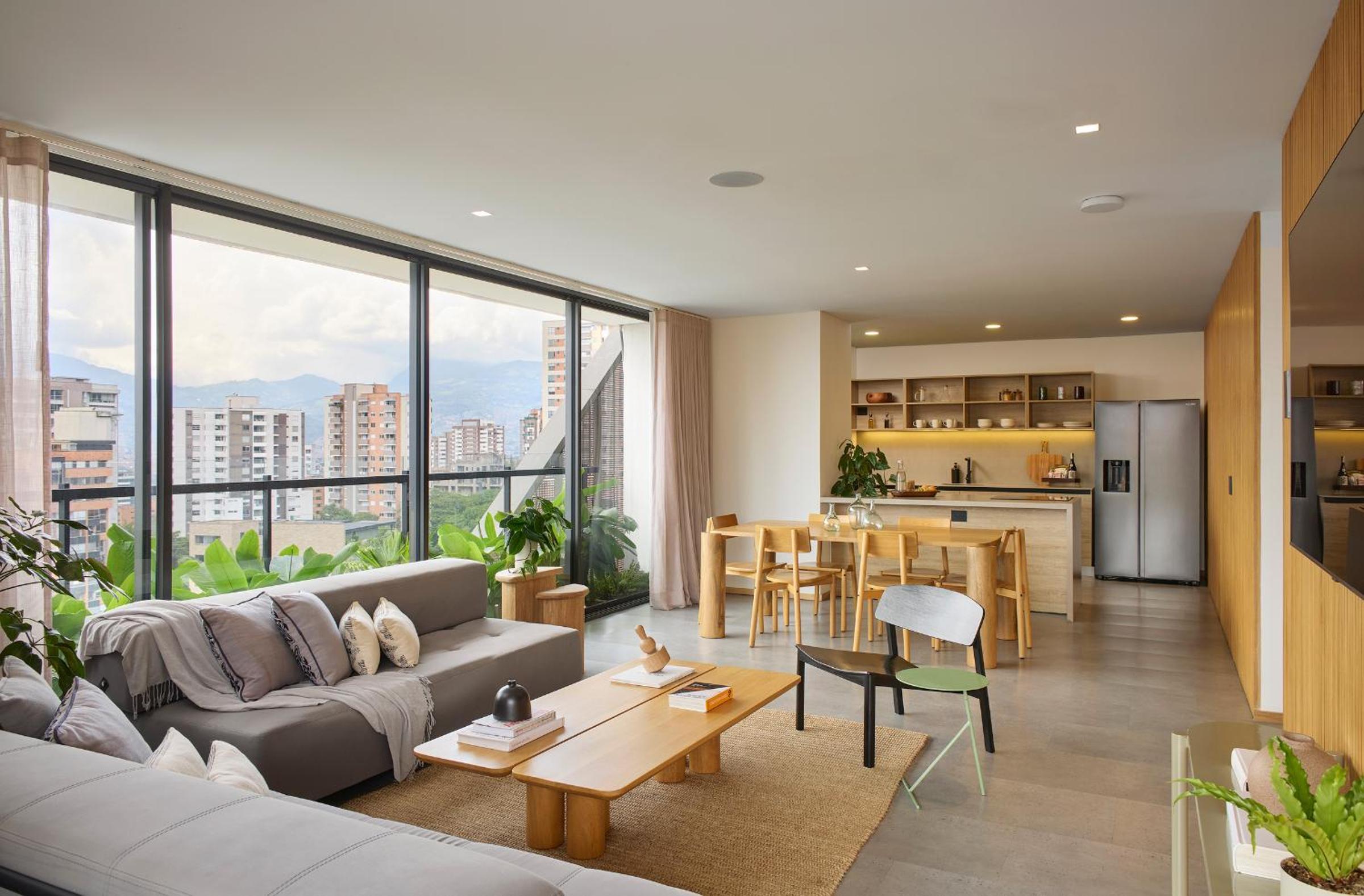 Apartment with Balcony