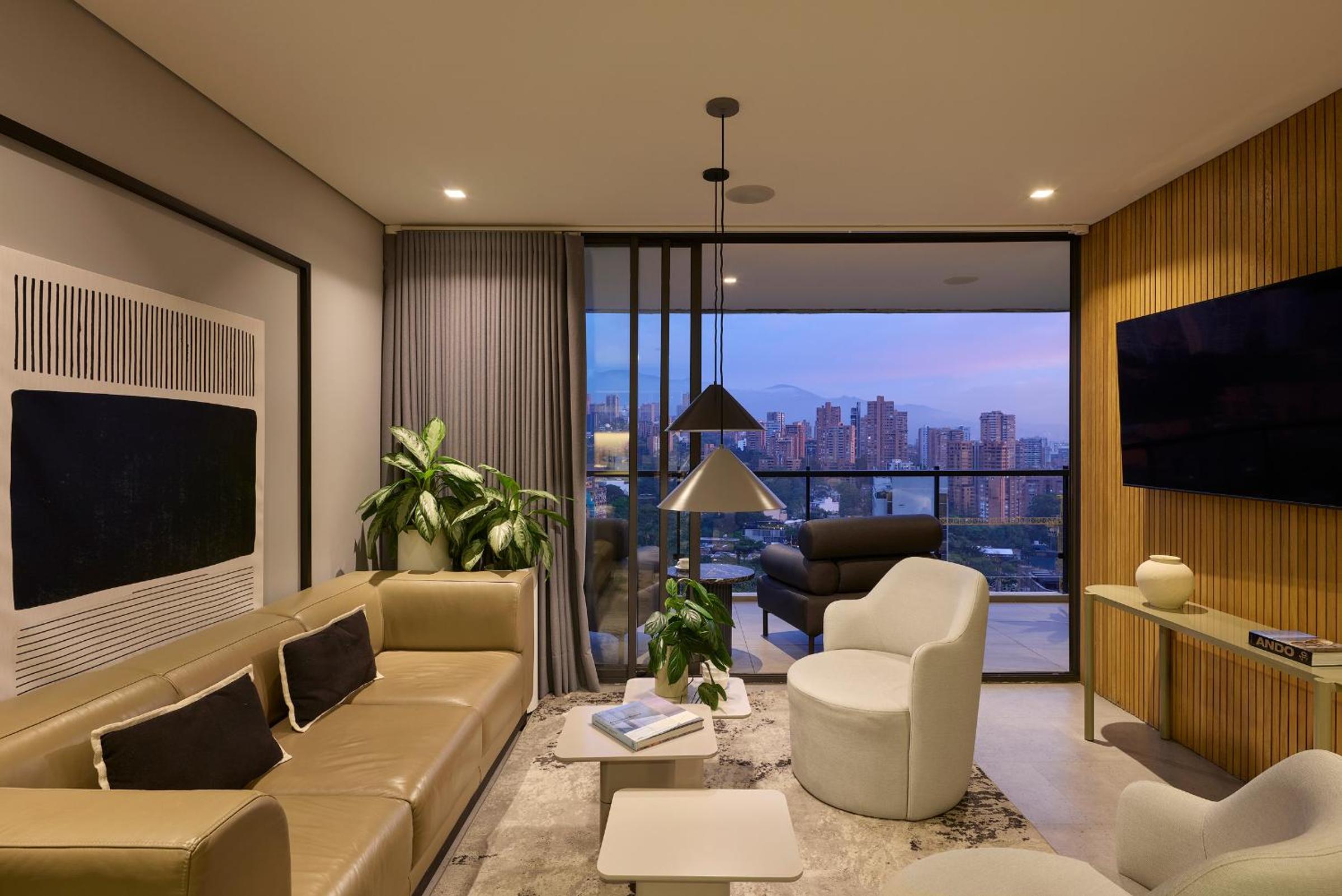 Apartment with Balcony