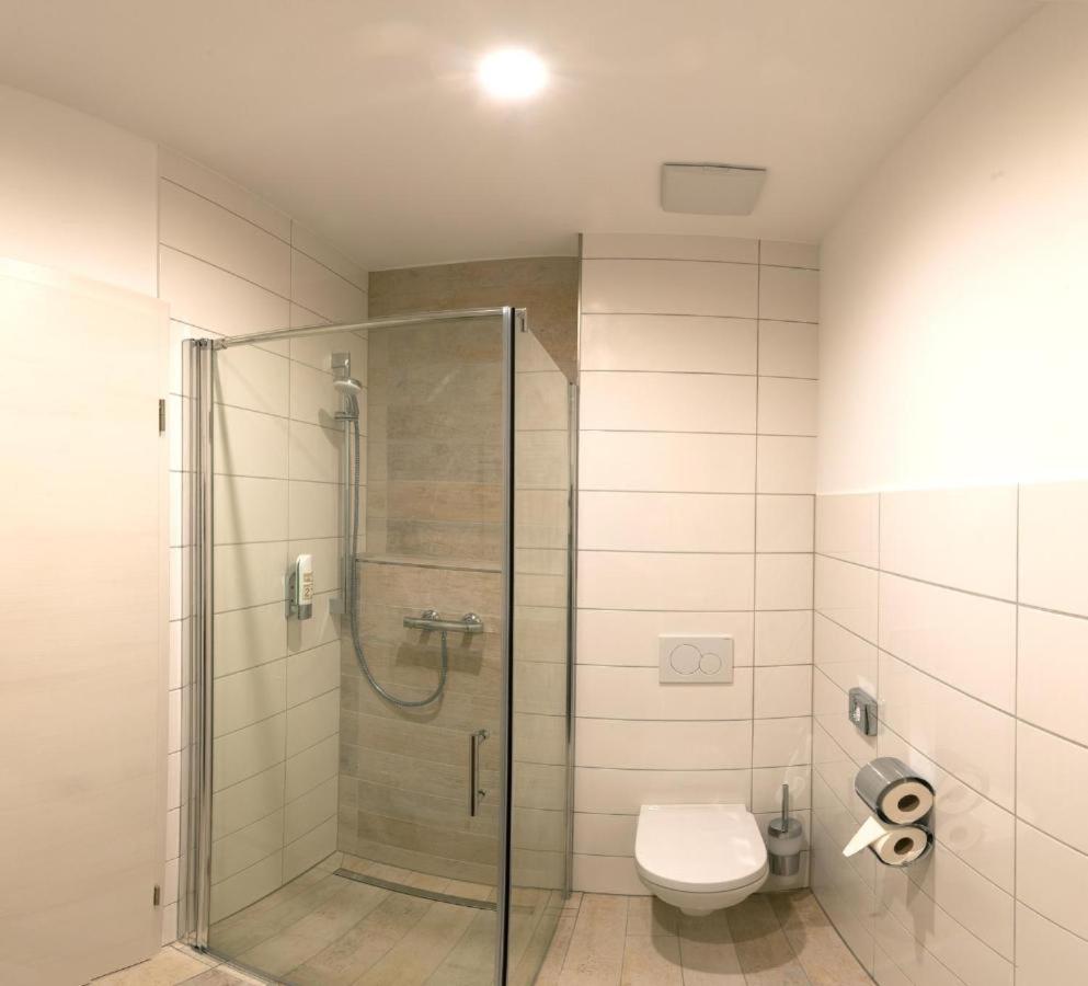Double or Twin Room - Photo 4