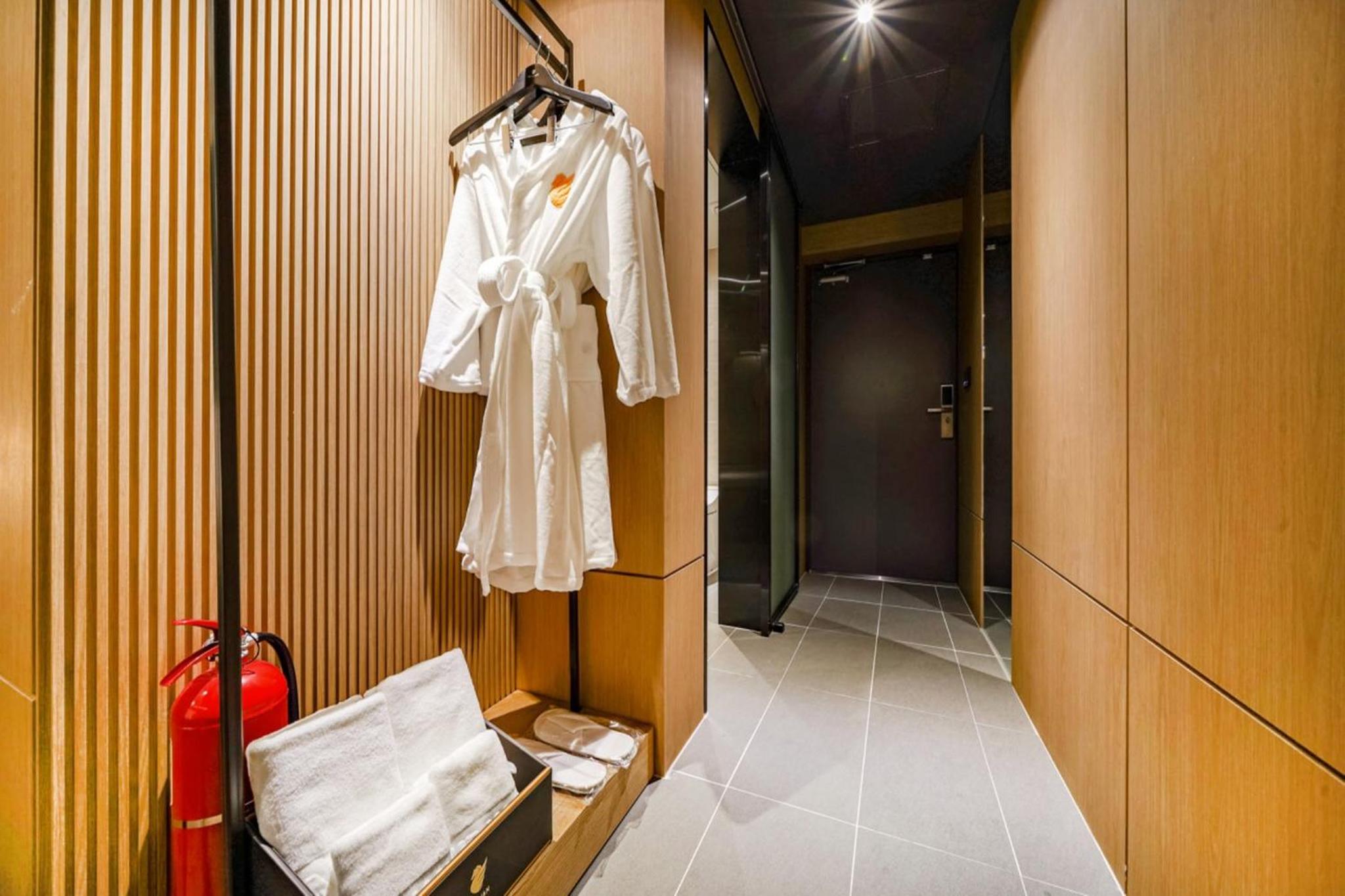 Deluxe Double Room - Photo 5