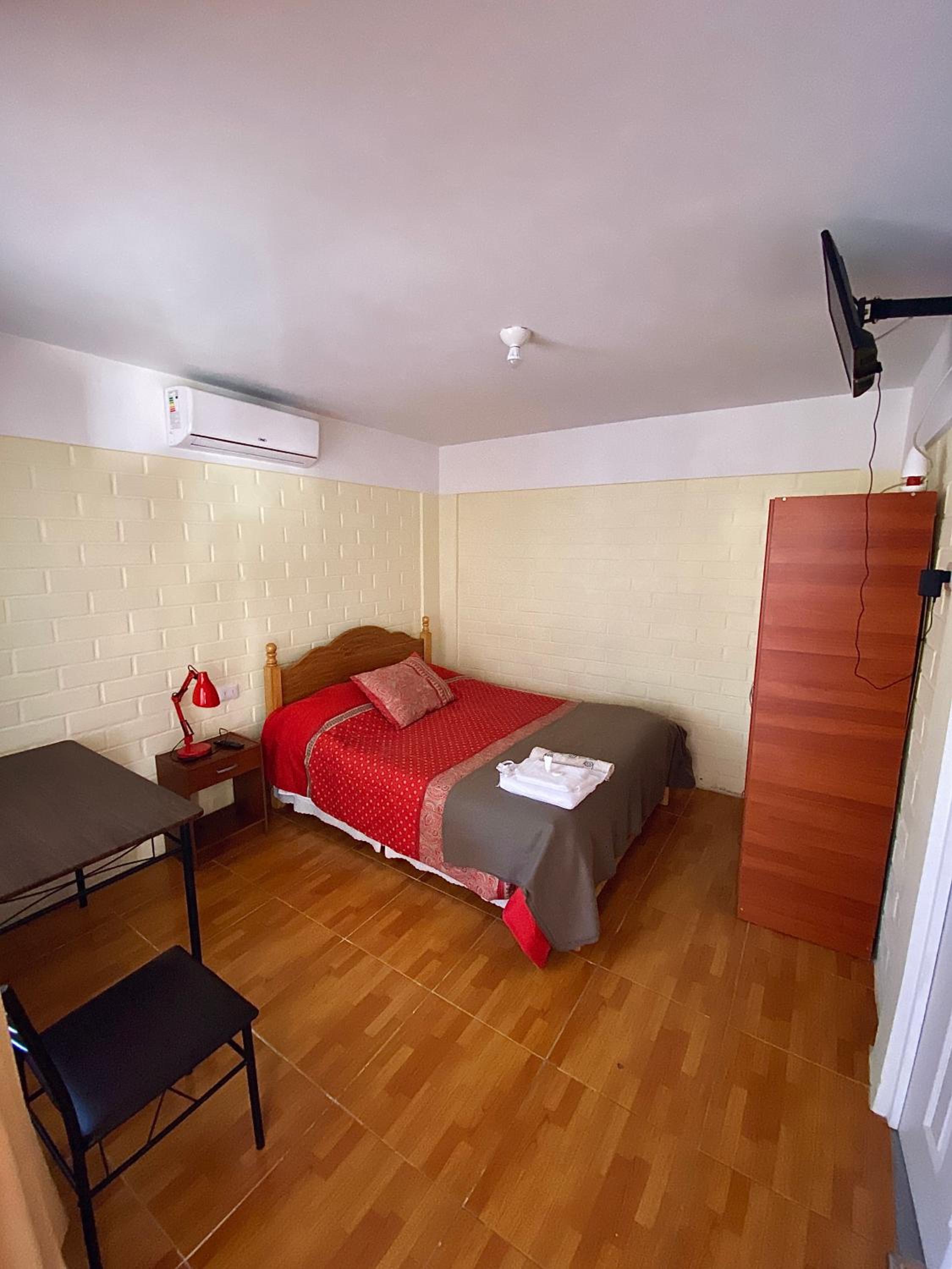 Double Room With Private Bathroom photo 1