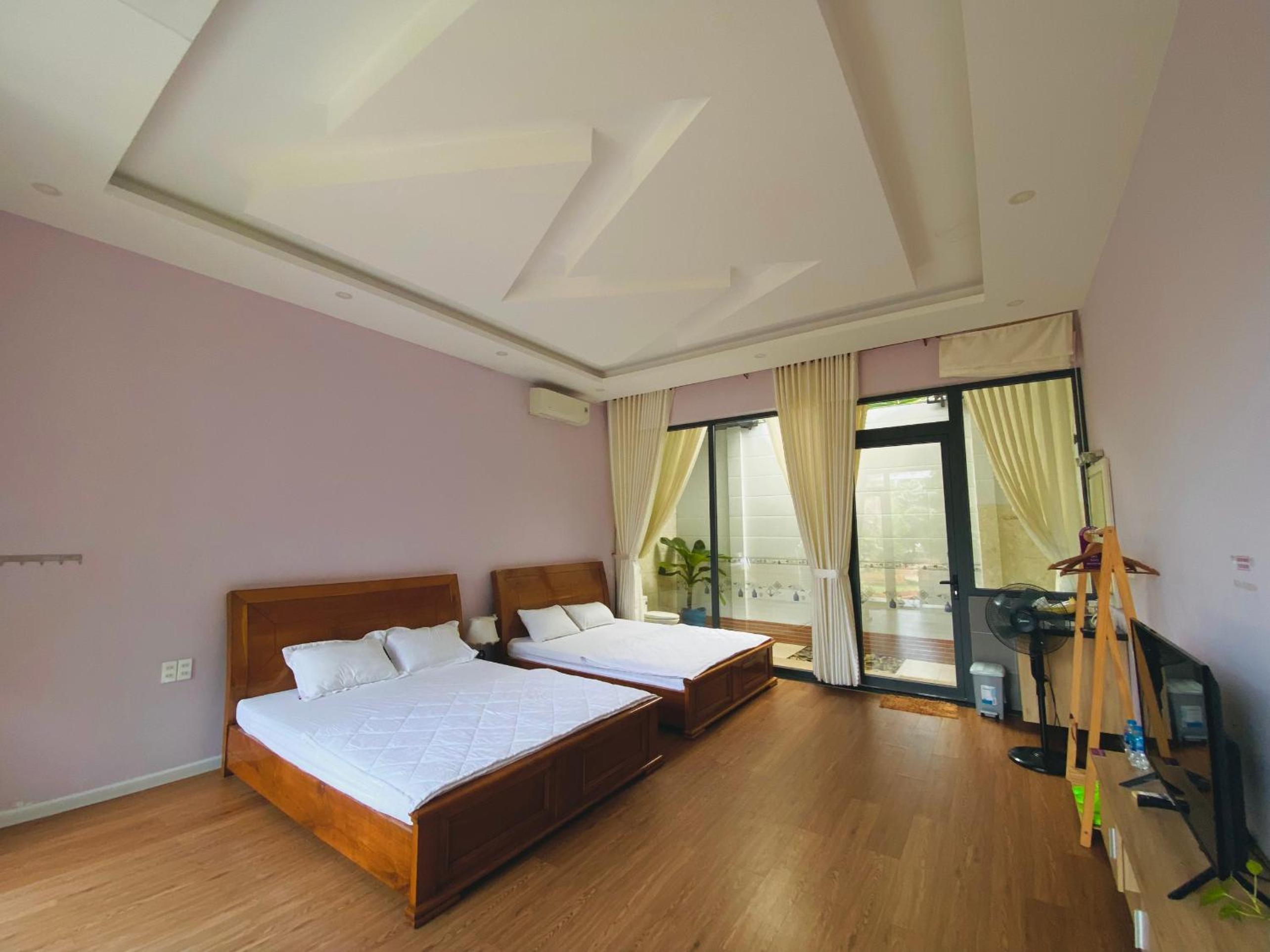 Superior Quadruple Room photo 2
