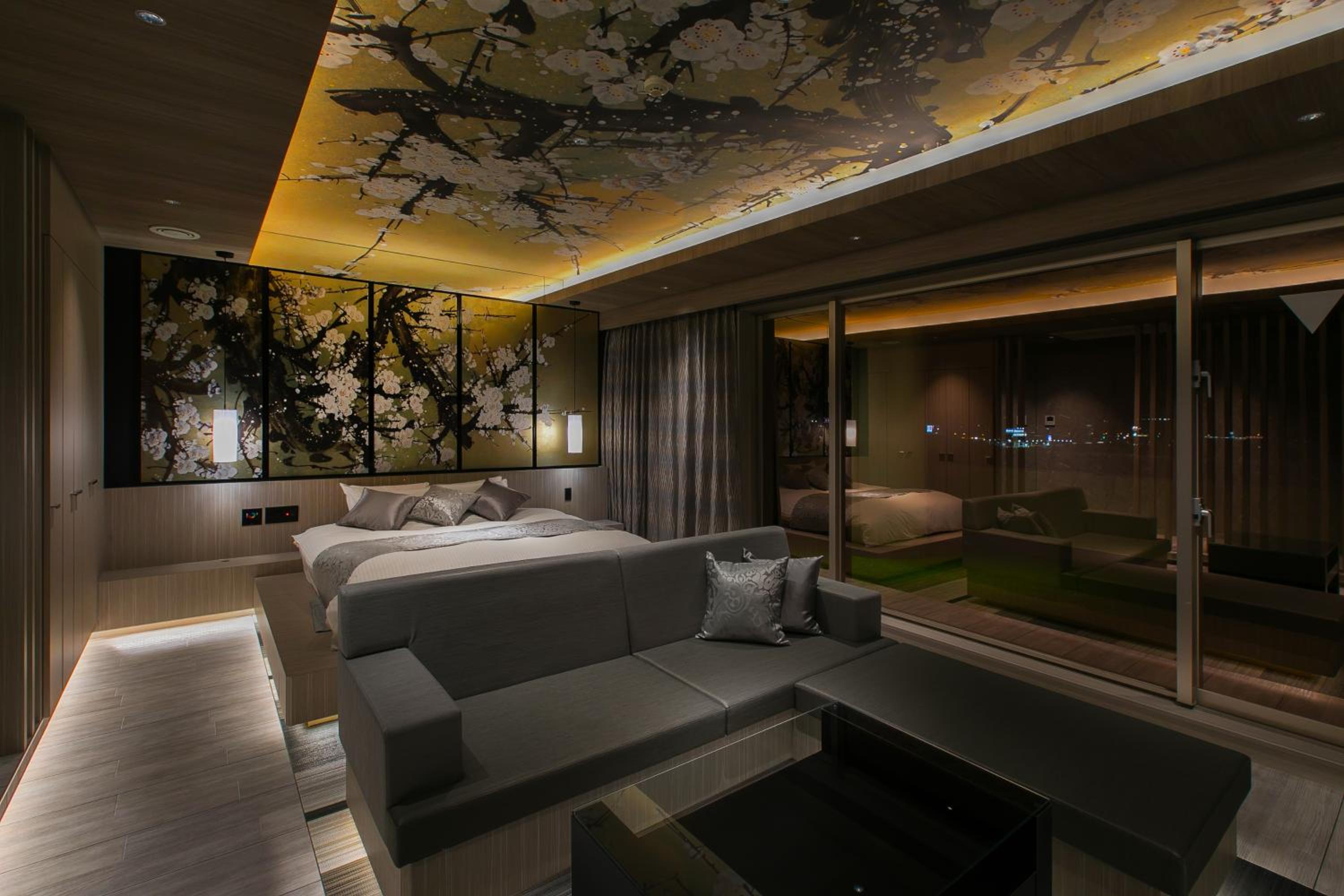 Queen Suite