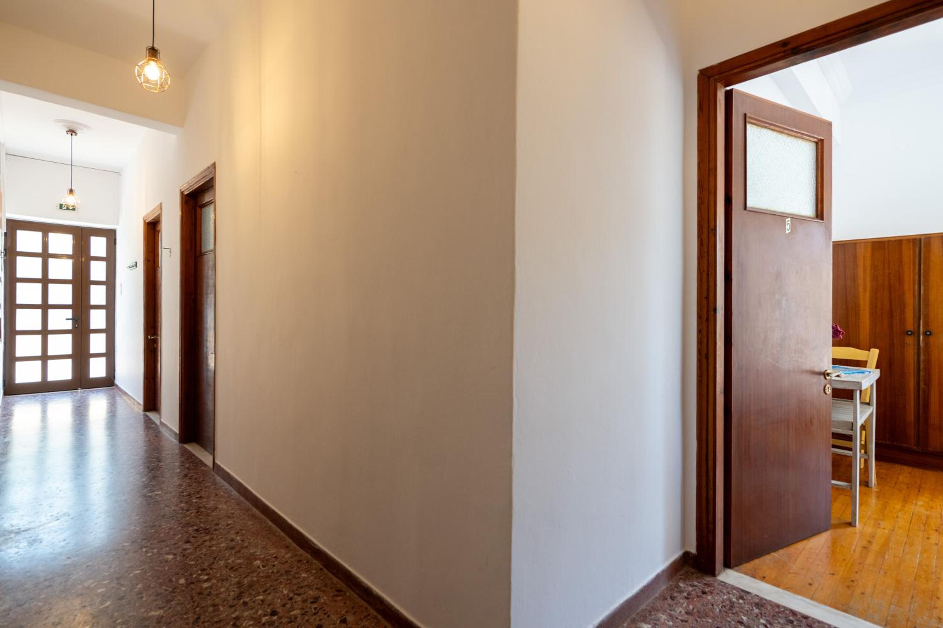 Three-Bedroom Apartment photo 1
