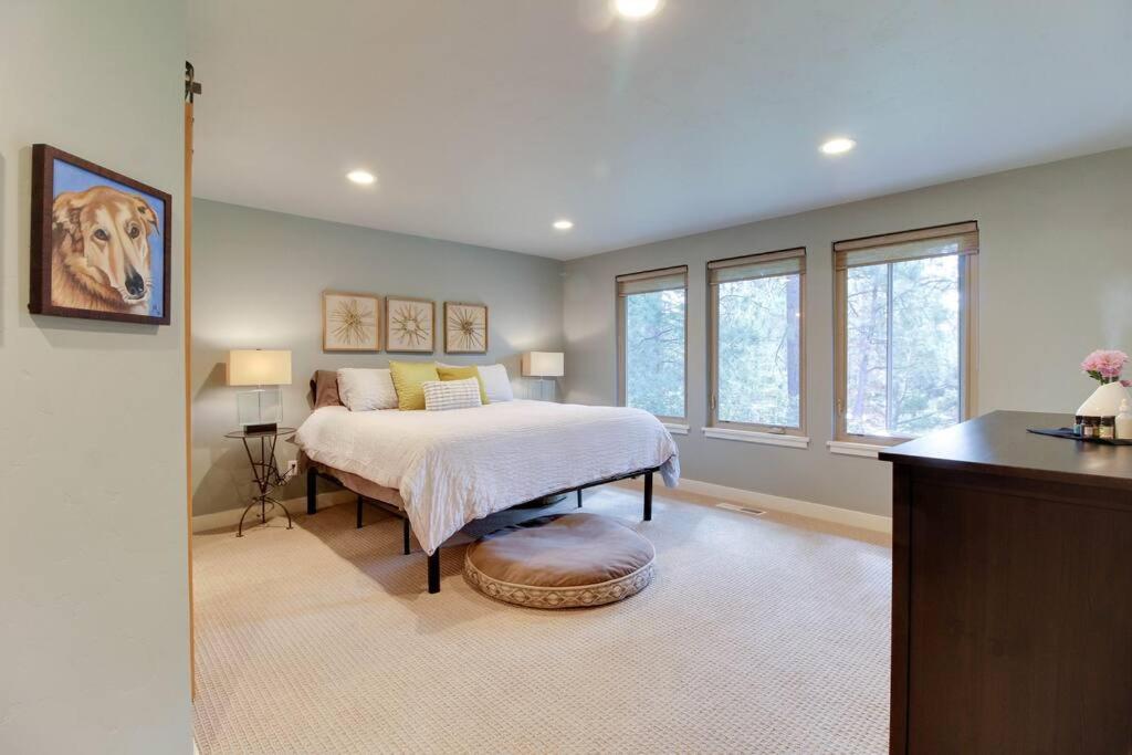 Two-Bedroom House photo 1