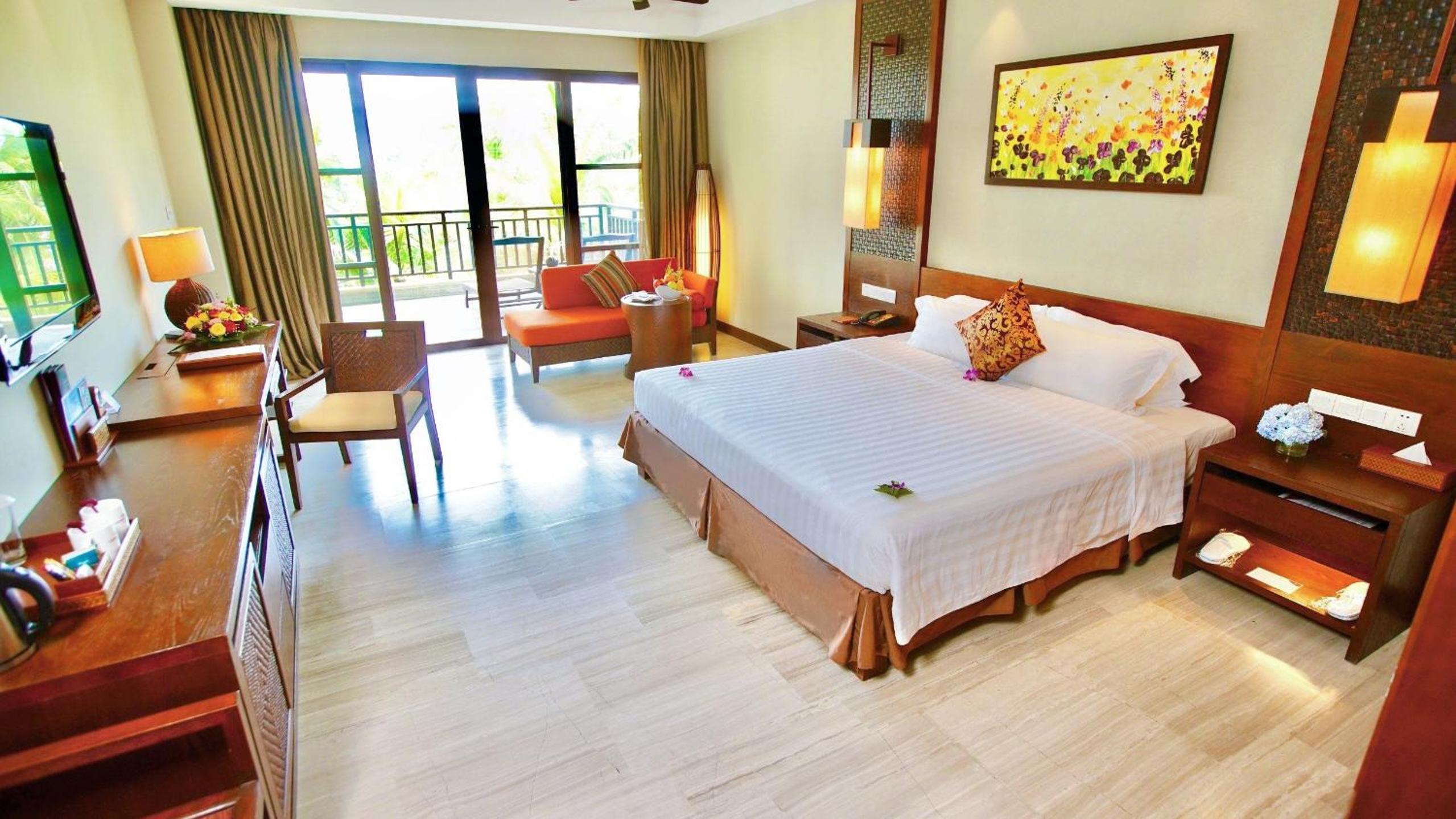 Premier Double Room with Balcony and Garden View