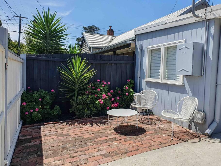 Two-Bedroom House photo 2