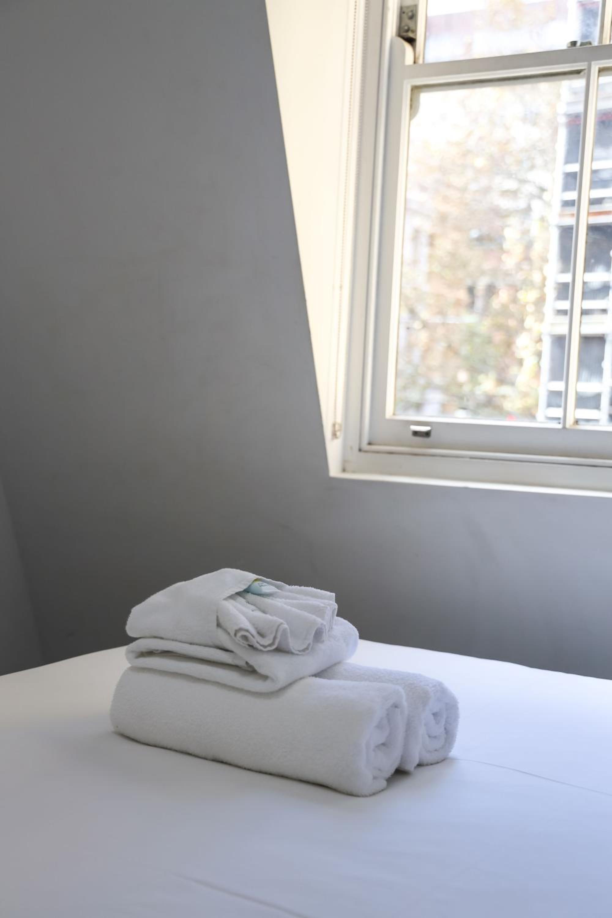 Double Room with Private Bathroom photo 2