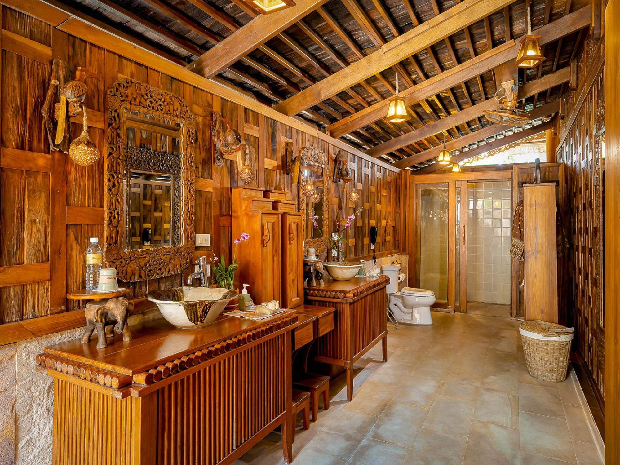  Seawater Pool Villa - Photo 3