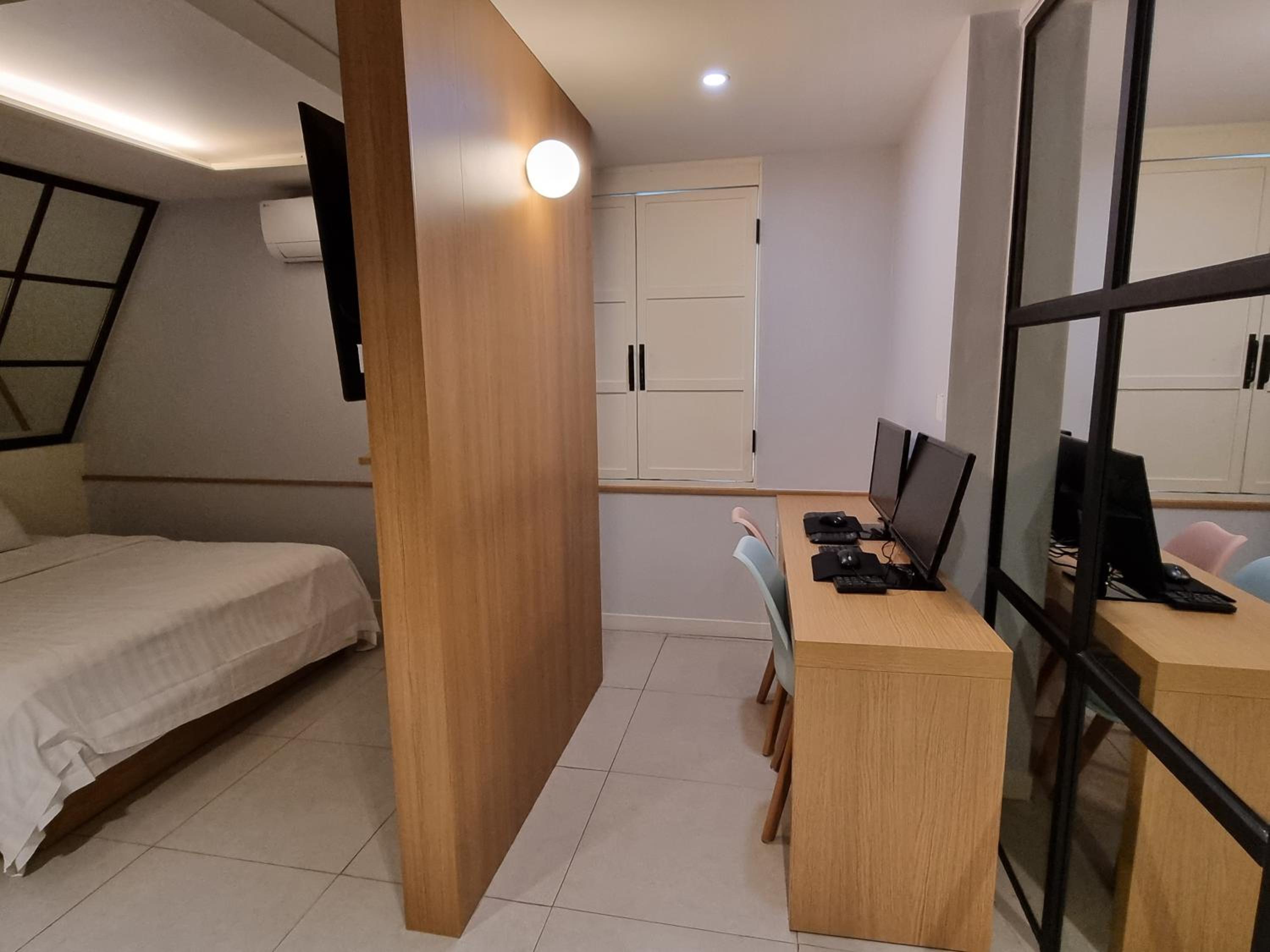Double Room - Photo 10
