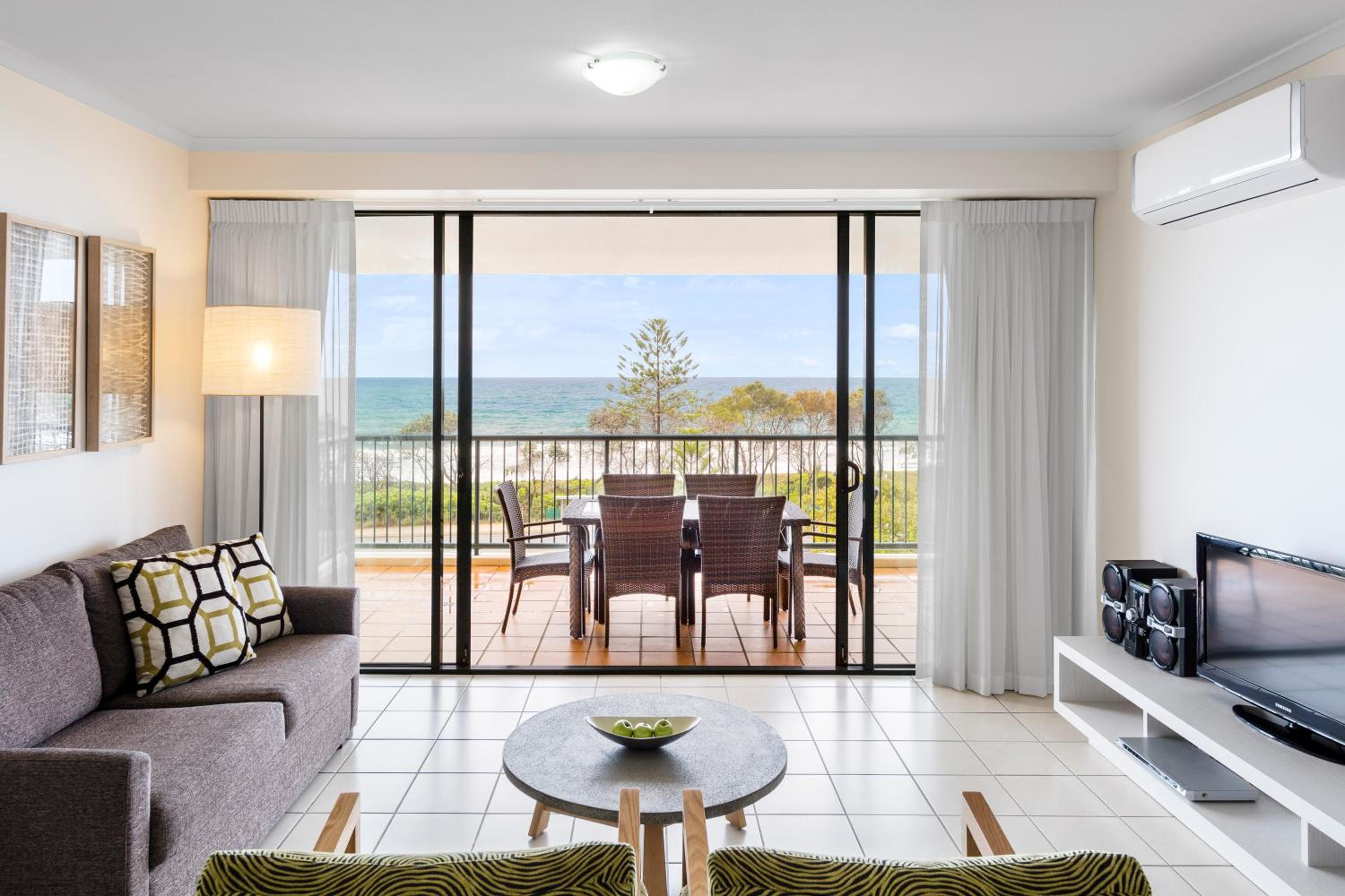 Two-Bedroom Apartment - Ocean View - Photo 6