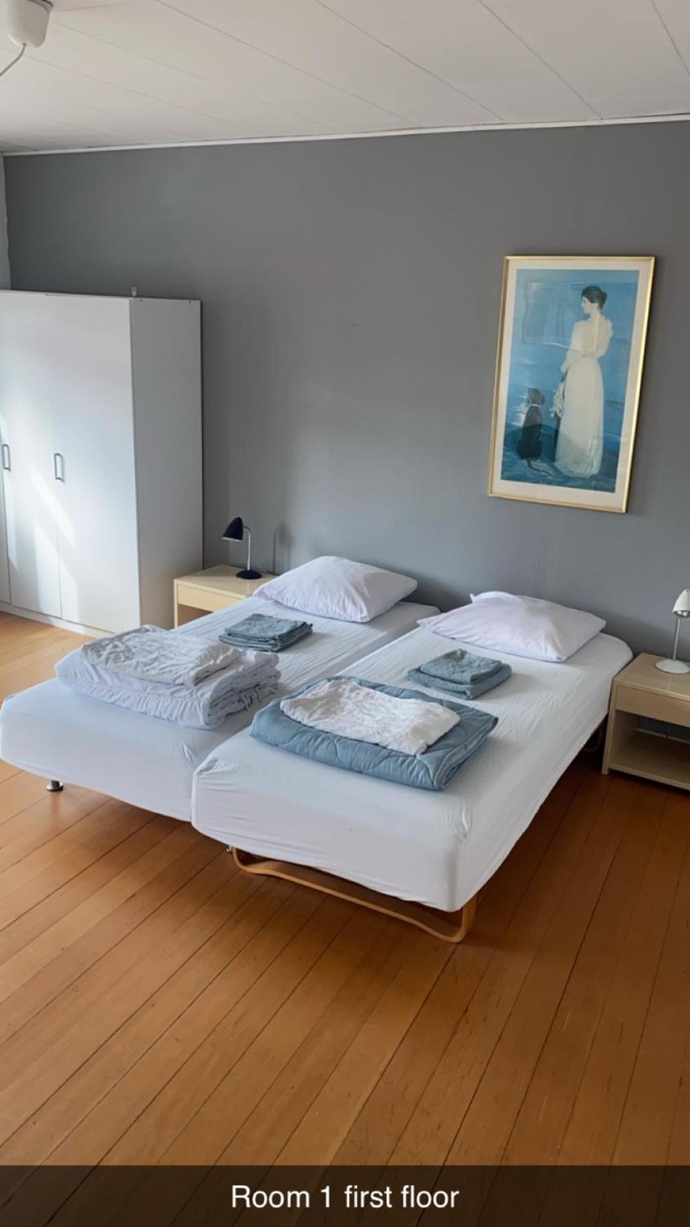Double Room With Shared Bathroom photo 3